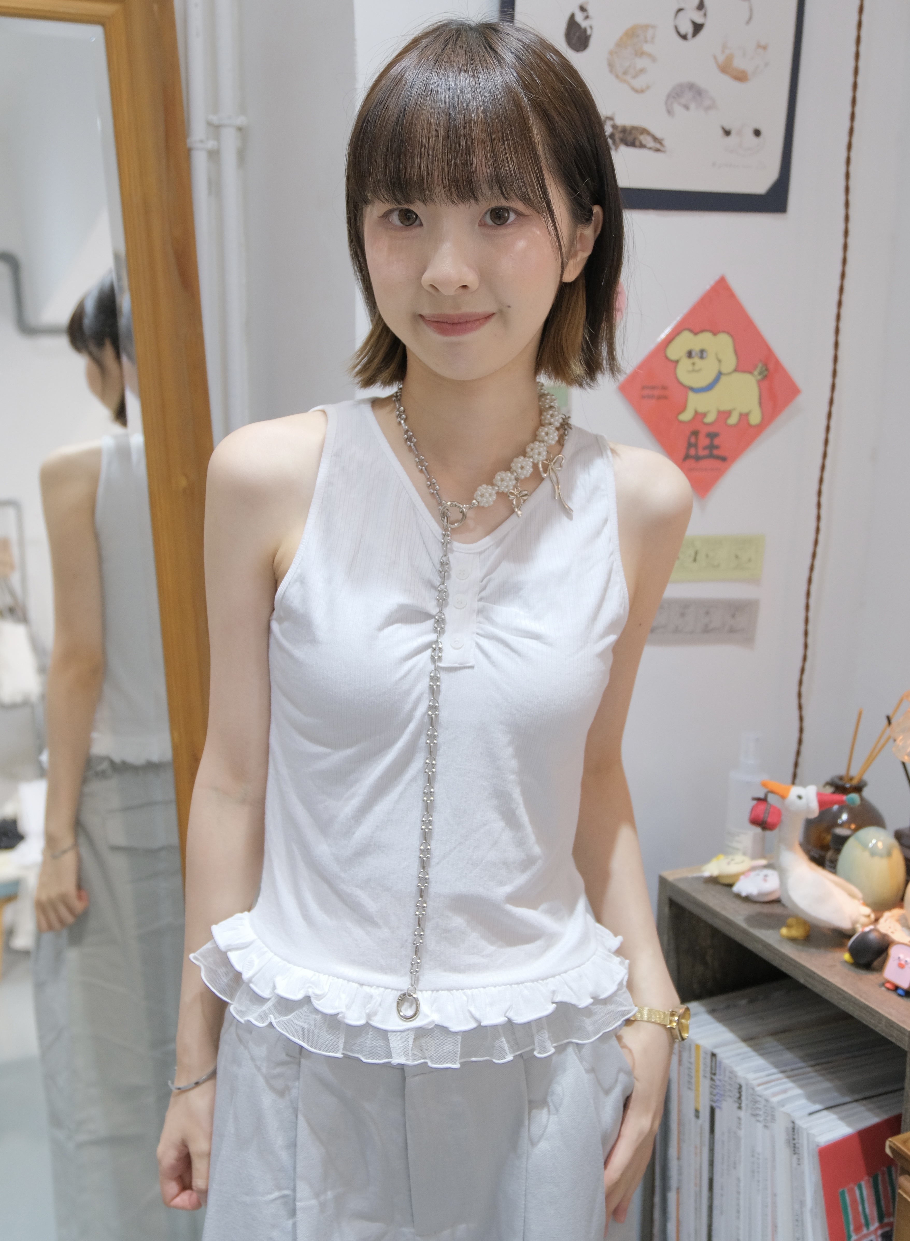 小紗花邊尾背心