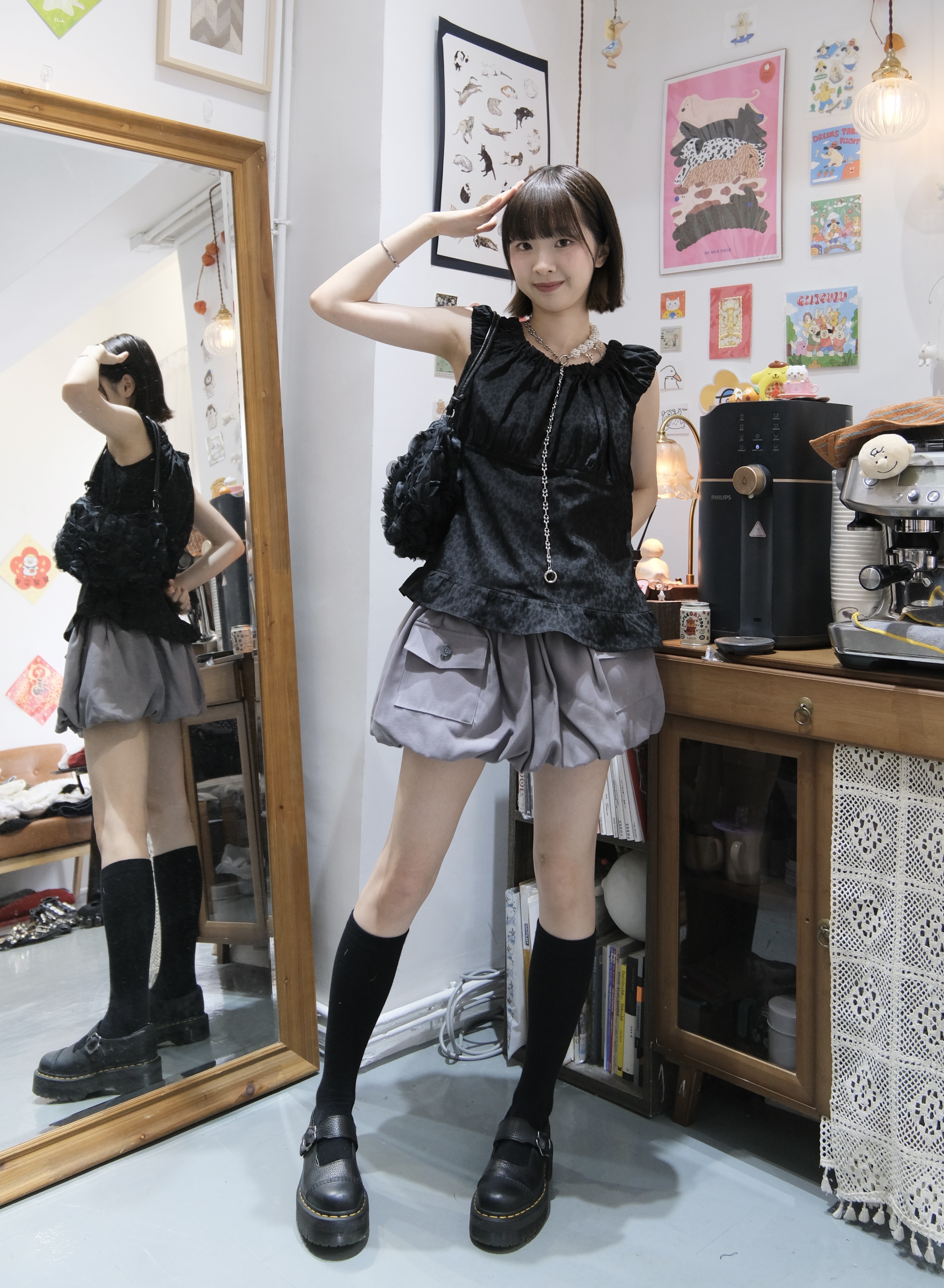 花花圖案可露肩blouse
