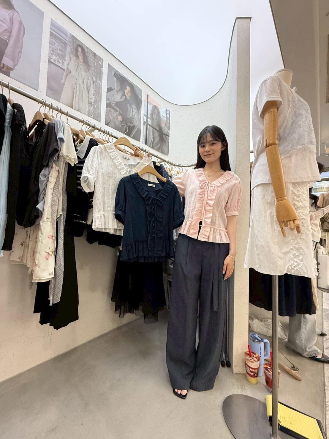 FD6256 Ruffle蝴蝶V領鈕扣上衣