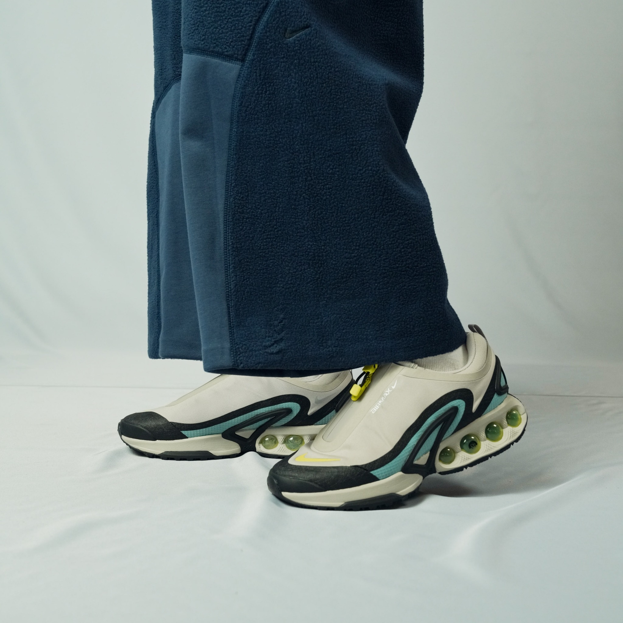 Men's Nike Air Max DN Roam