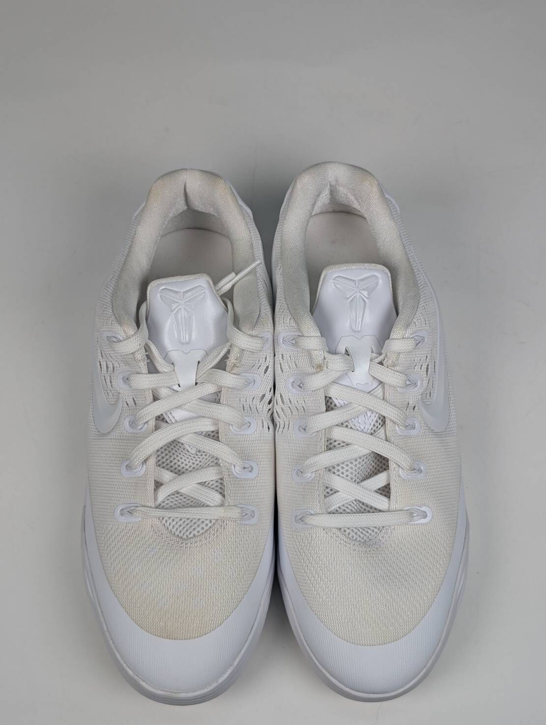 微瑕疵-左右腳鞋面中底泛黃色差&左腳鞋面染色 FV3607-100/7Y Nike Kobe 9 EM Protro GS "Halo" 曼巴 白 女鞋 大童