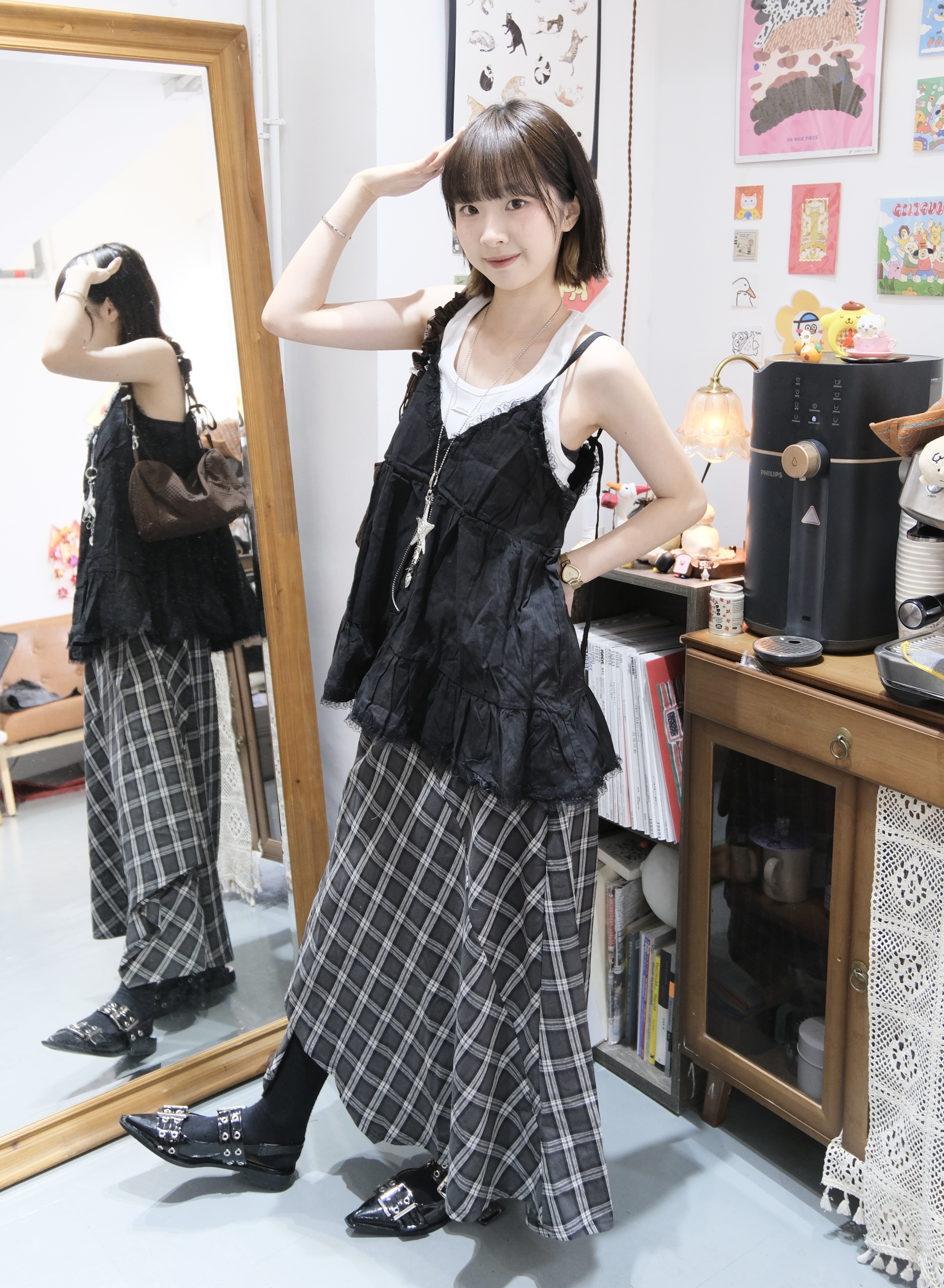 花邊V領蛋糕外搭 ( BLACK)