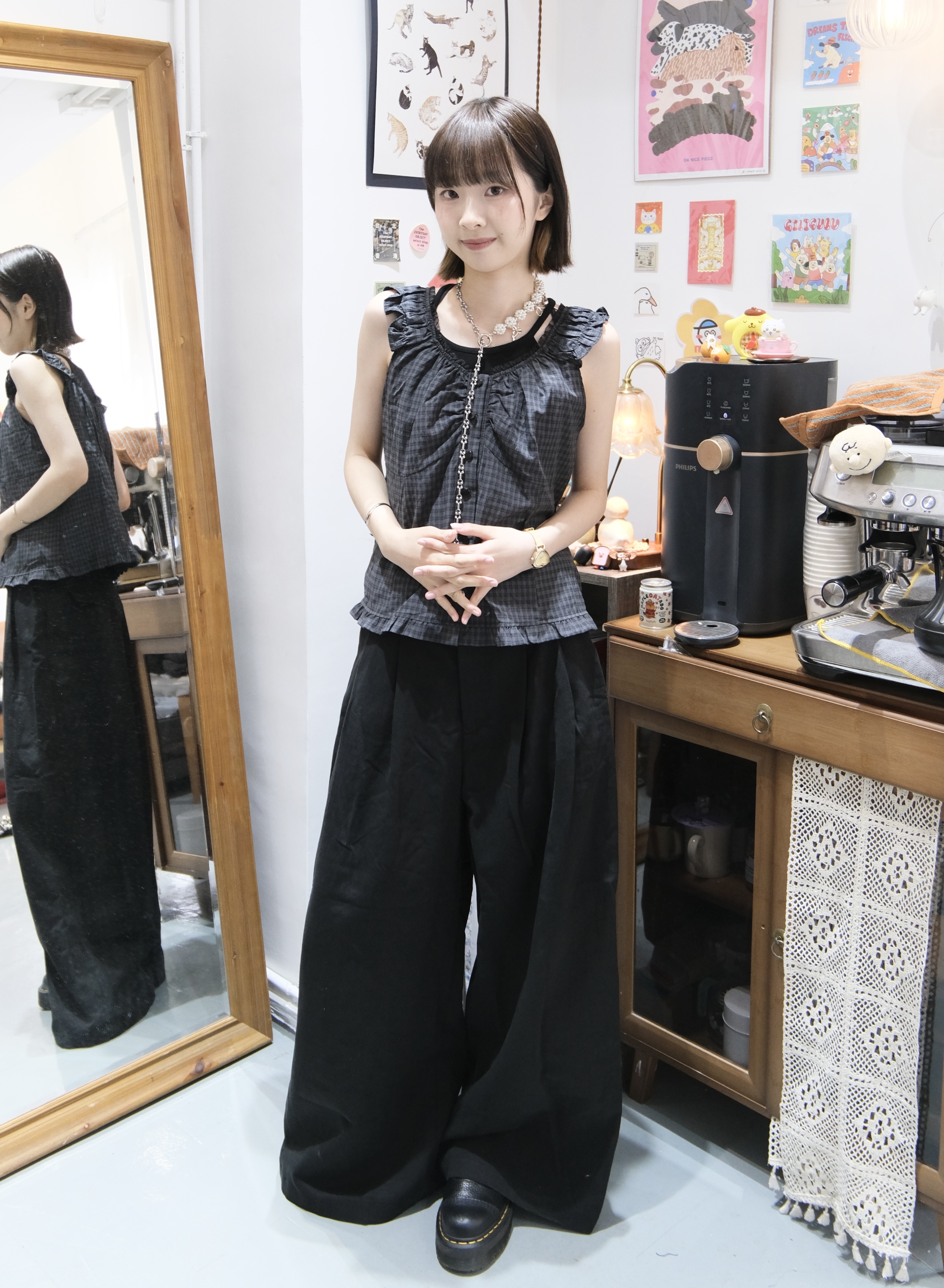 一字領格仔blouse (GREY)