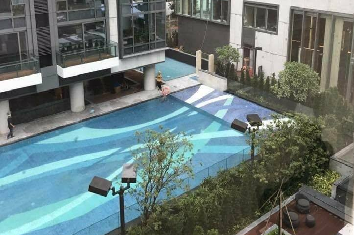 One Kai Tak Hong Kong,swimming pool,china glass mosaic tile,glass tile,mosaic tile,topworlds