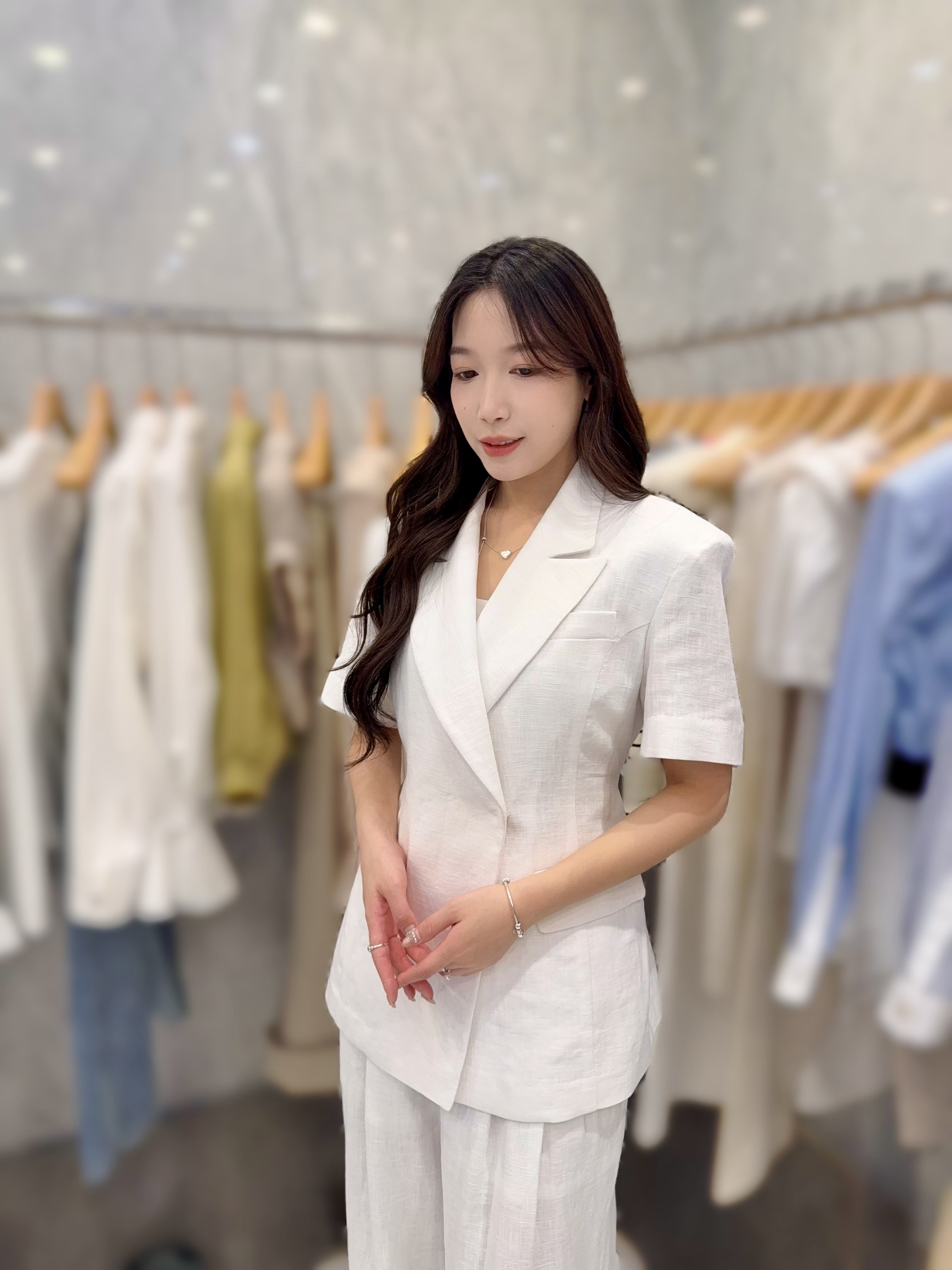 JY03 胸42 長27 $ 1069( 一口價)