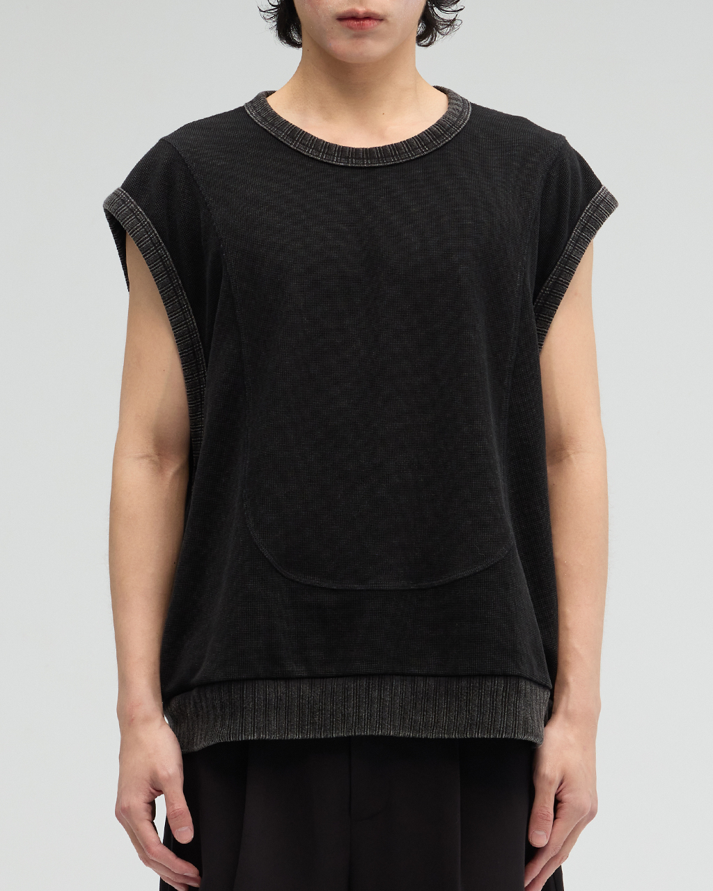 Vacant｜ES0177 - Washed Waffle Vest (Black)
