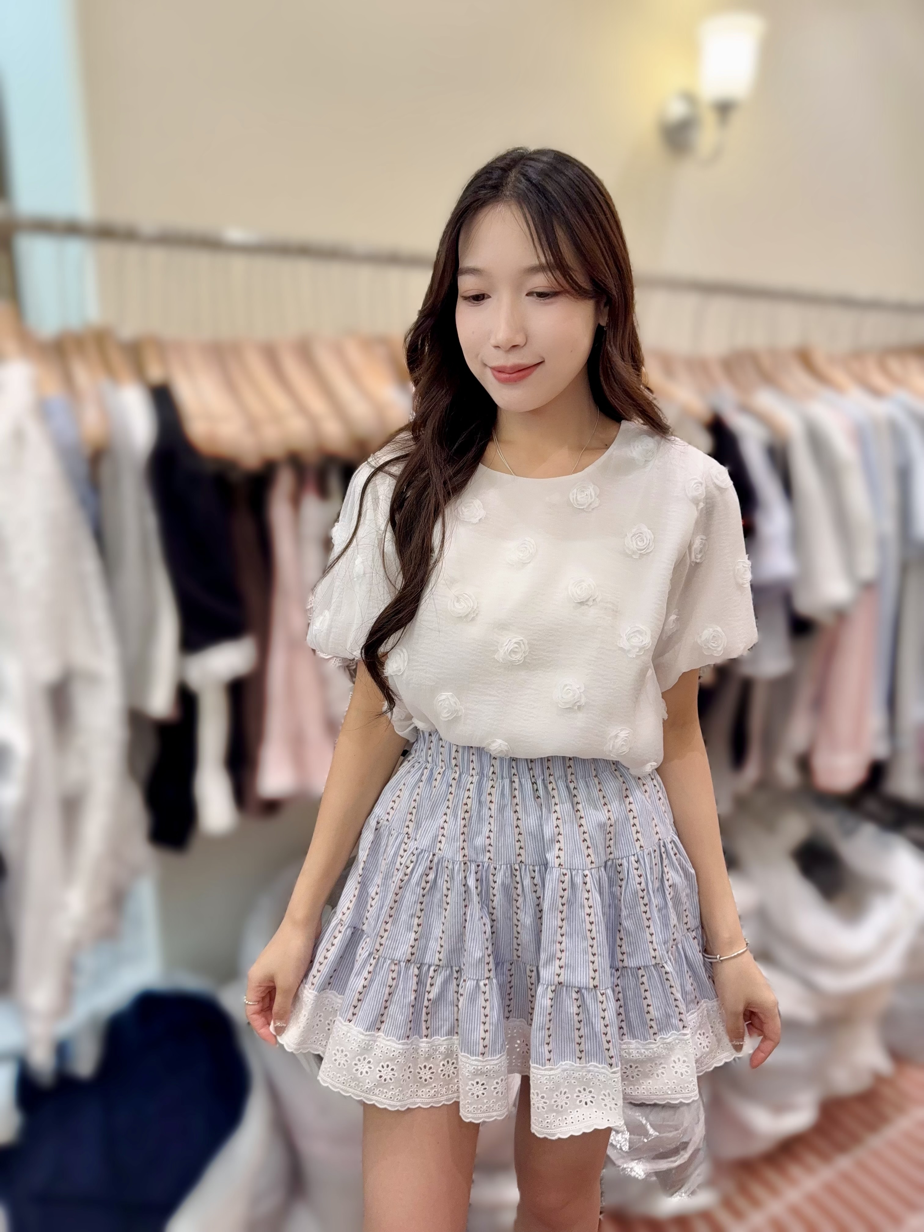 BE54 胸44 長23.5 $469 (一口價)