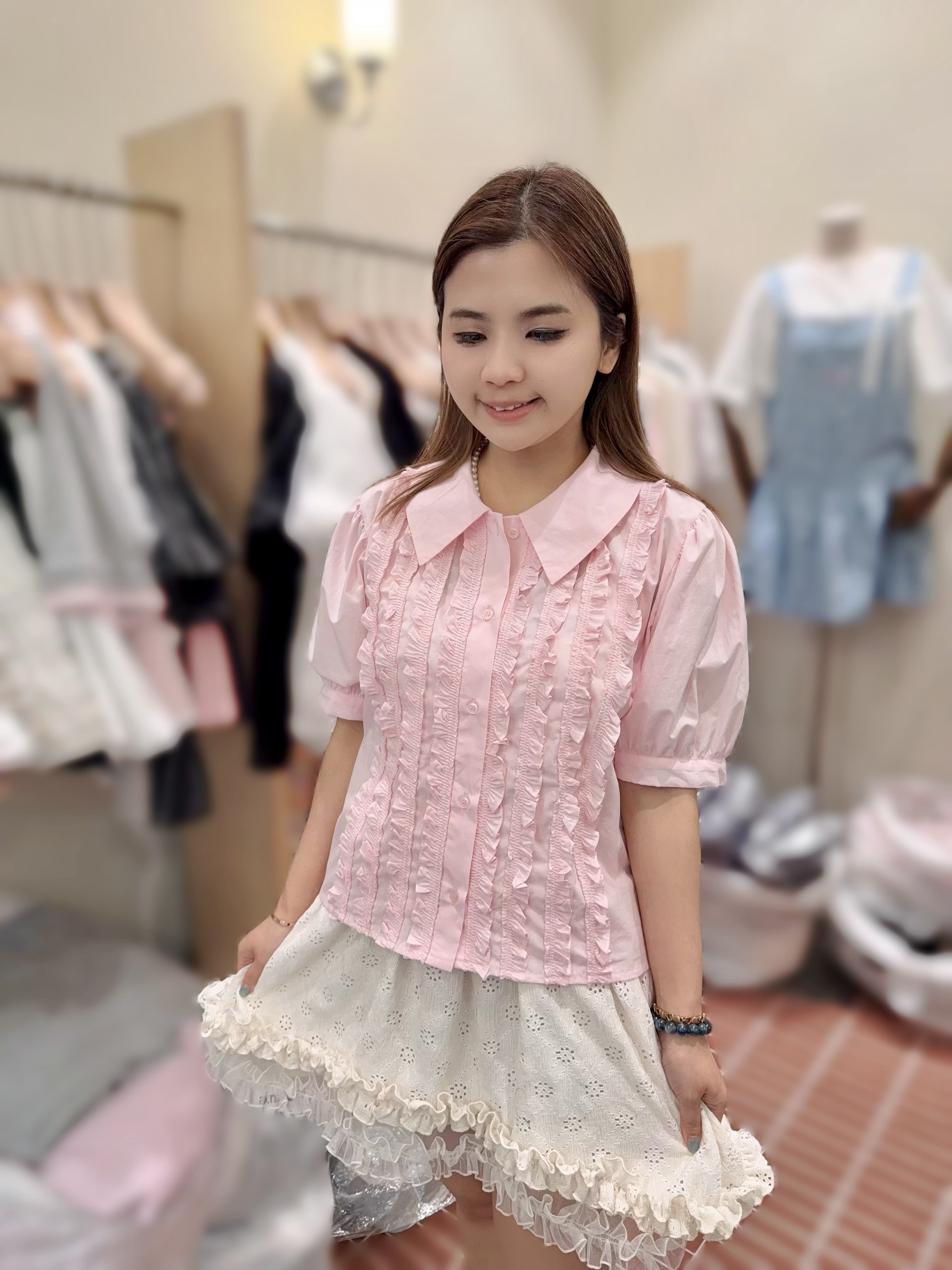 BE57 胸42 長23 $519 (一口價)