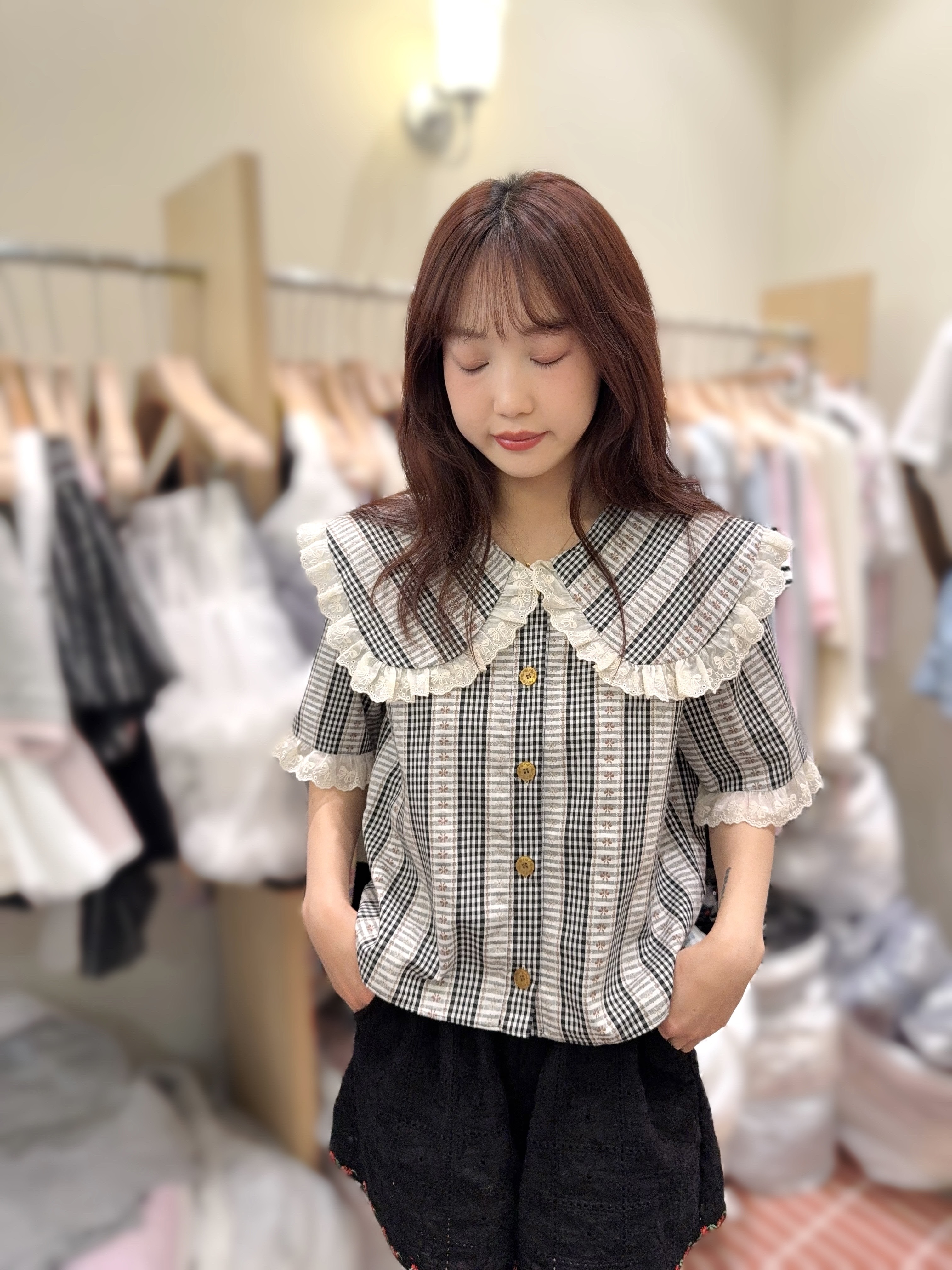 BE80 上衣 胸44 長22 $529 (一口價)