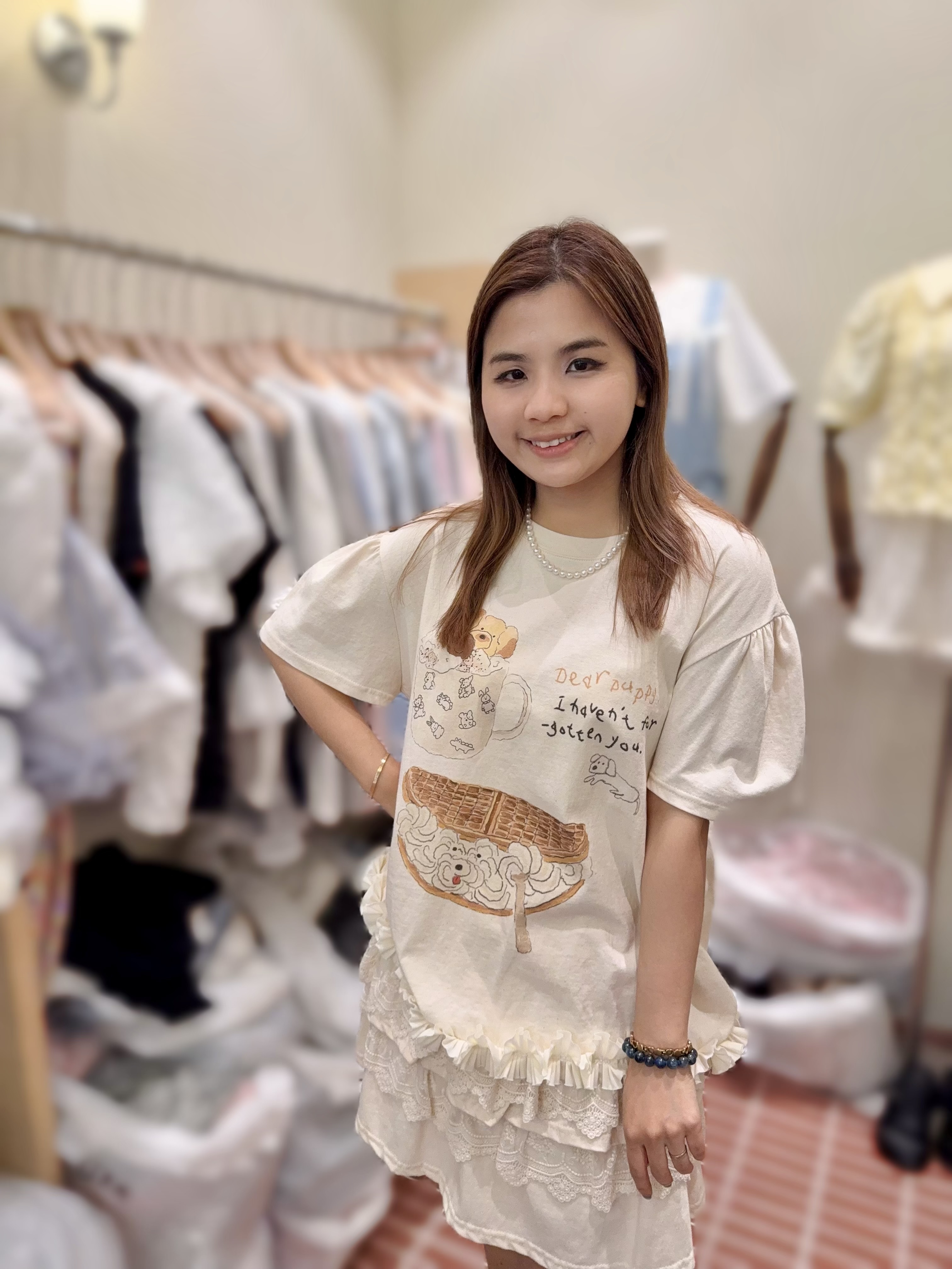 BE76 胸42 長25 $449 (一口價)