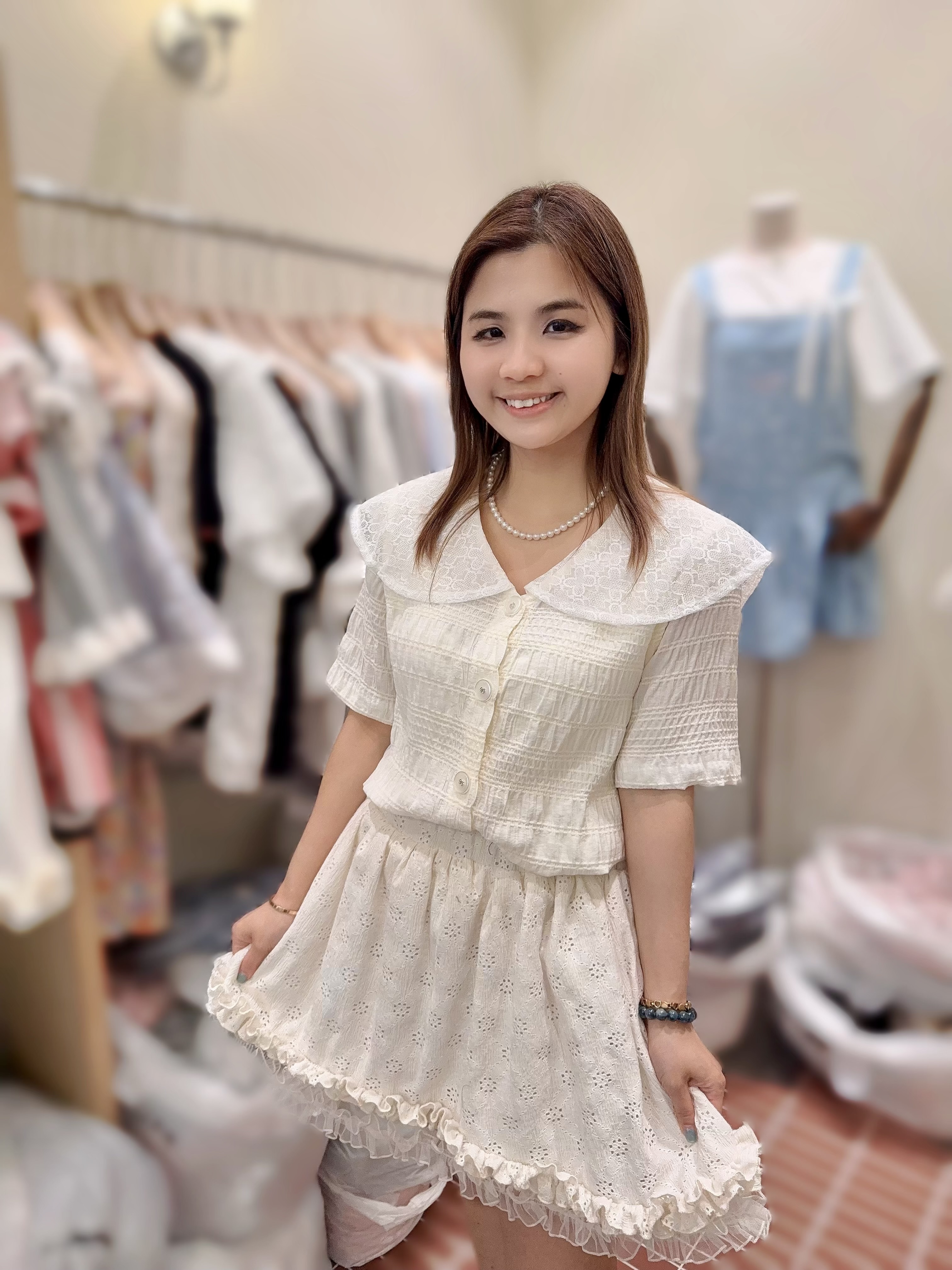 BE74 上衣 胸44 長22 $489 (一口價)
