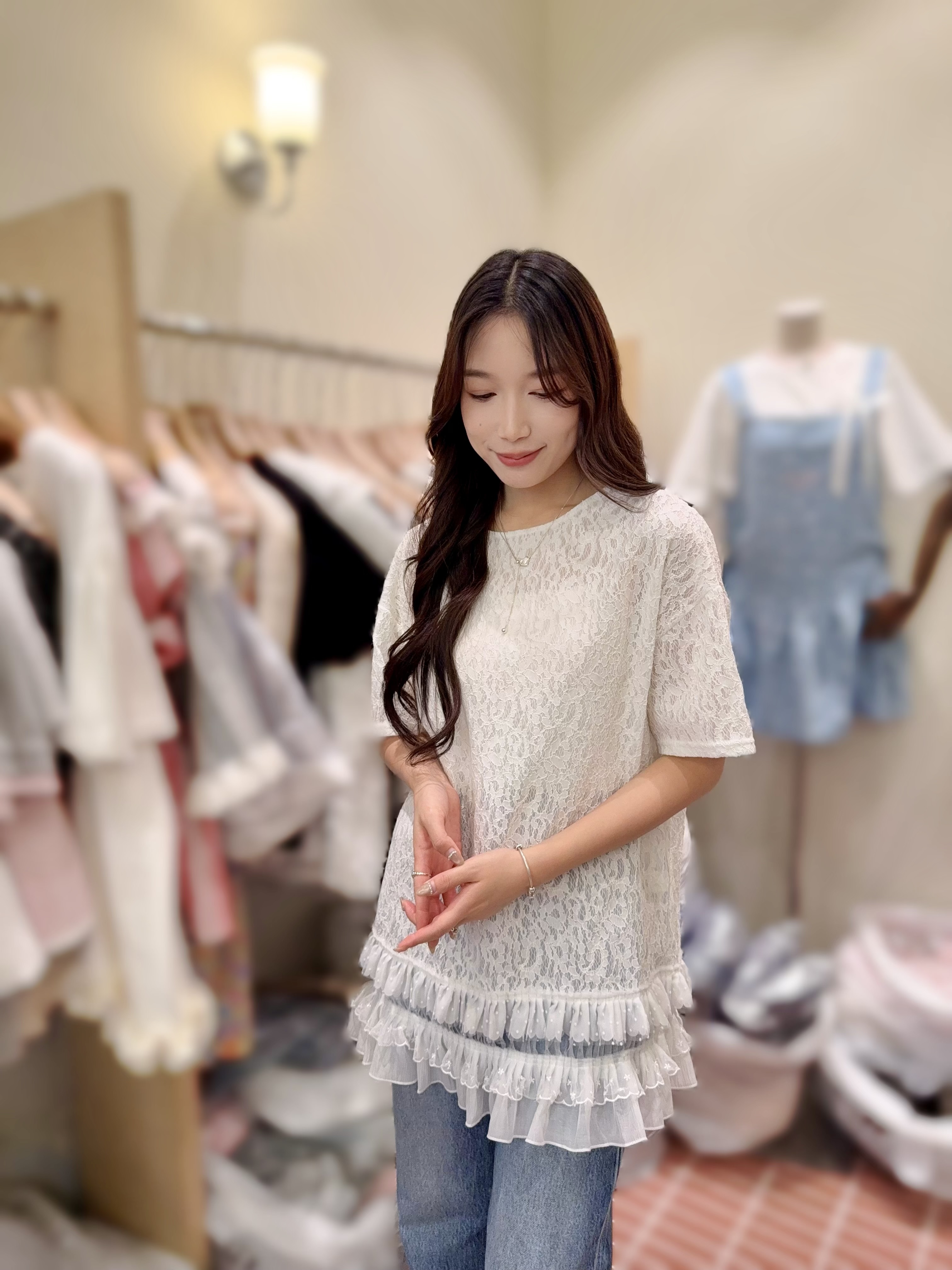 BE73 胸44 長31 $489 (一口價)