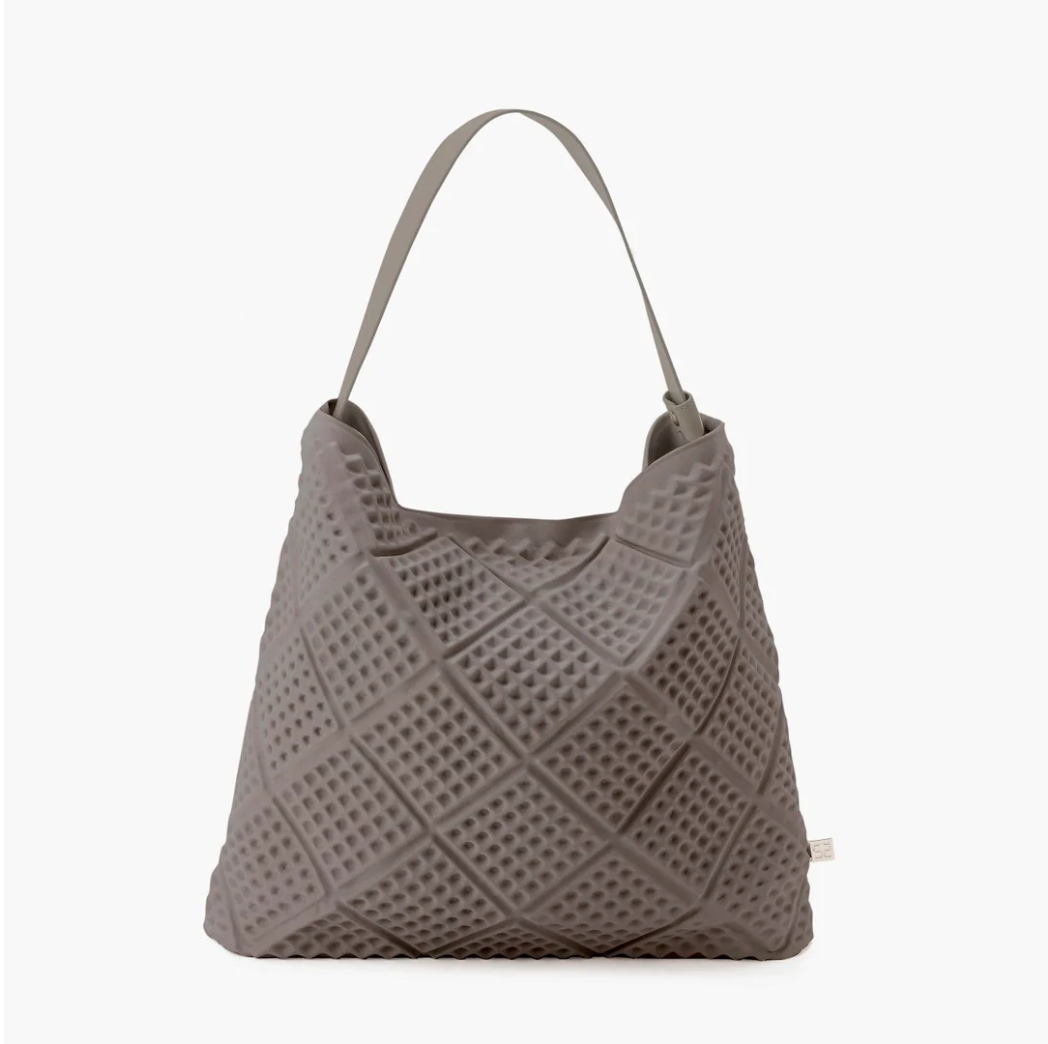 0507JP22-JPDAY-HBAG-WAF-FUL ONE TOTE 2 (Greige)(A22)