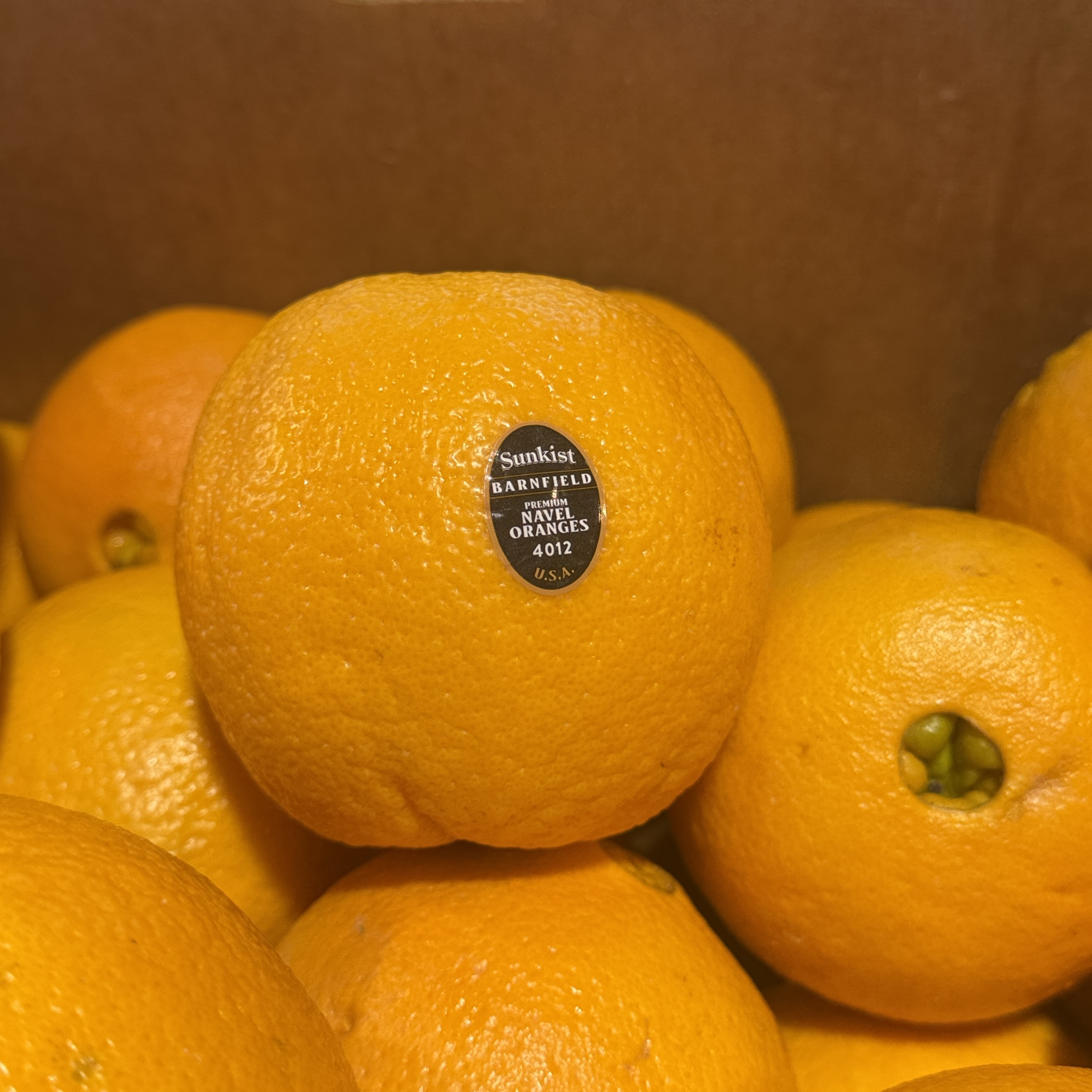 鴻泰生果- 美國空運直送新奇士黑牌Barnfield 甜橙(High Brix Oranges)