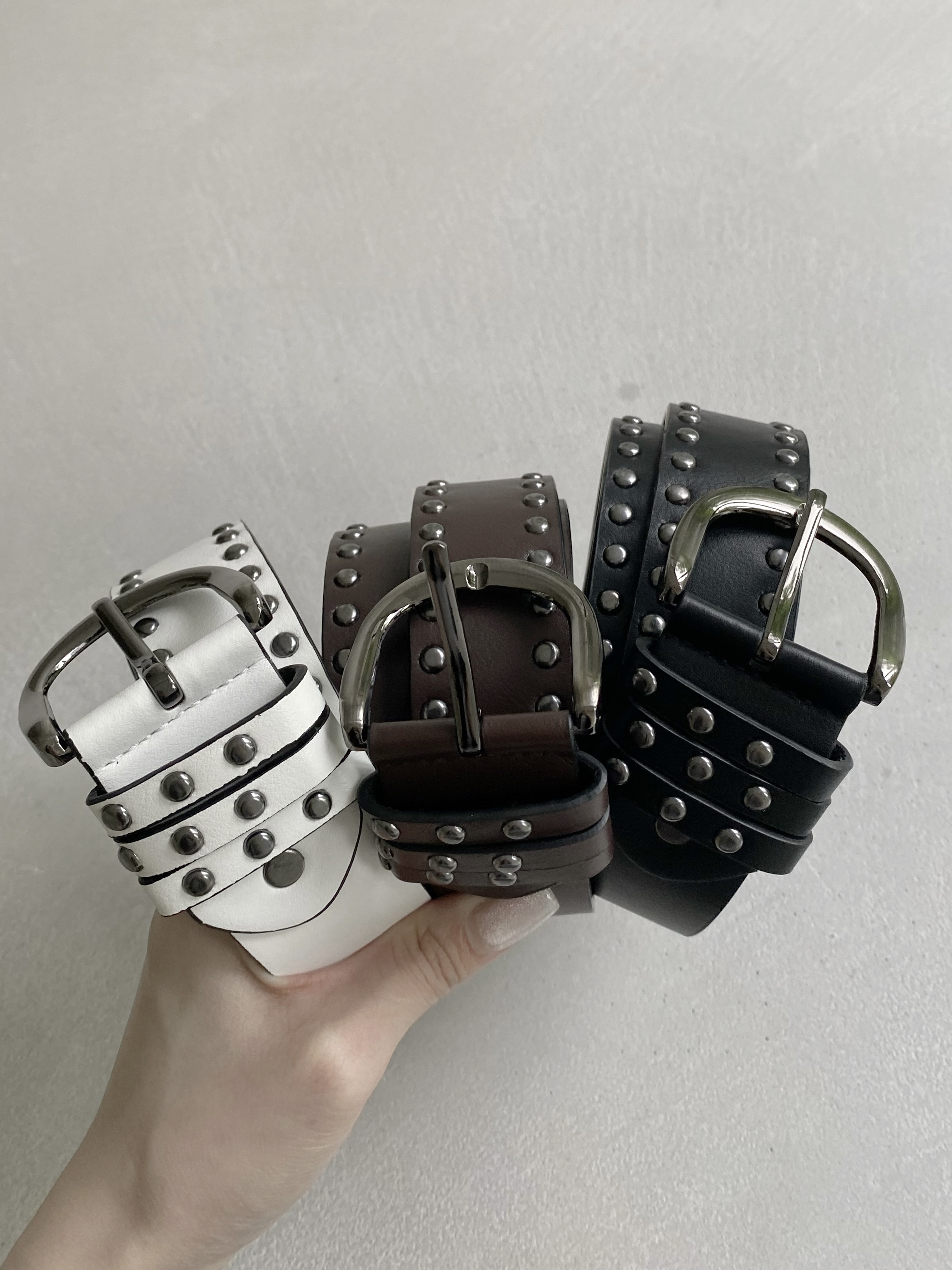 百搭鉚釘質感寬皮帶