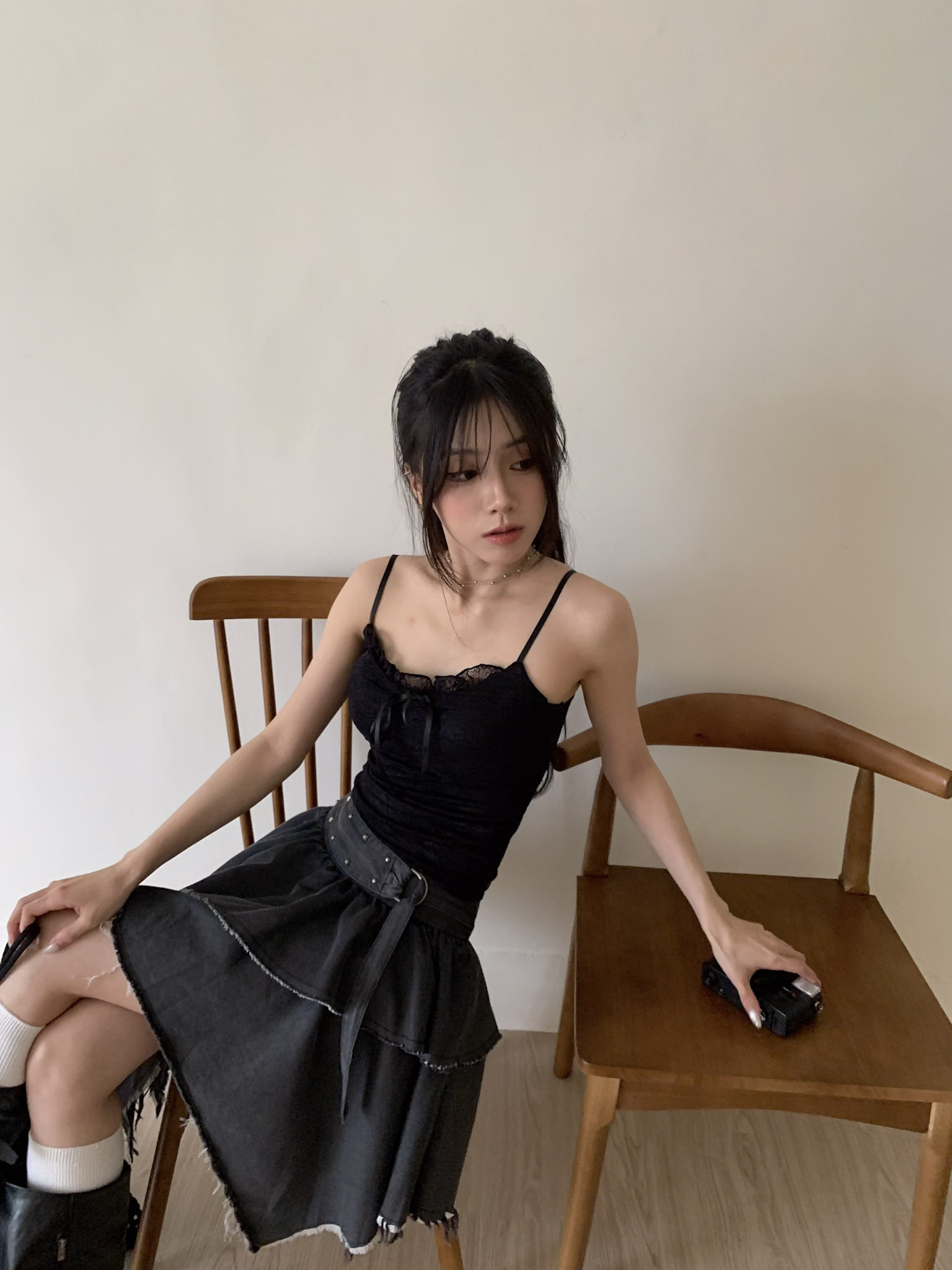 ISA_純慾陷阱 (含胸墊)絕美蕾絲吊帶背心_64085