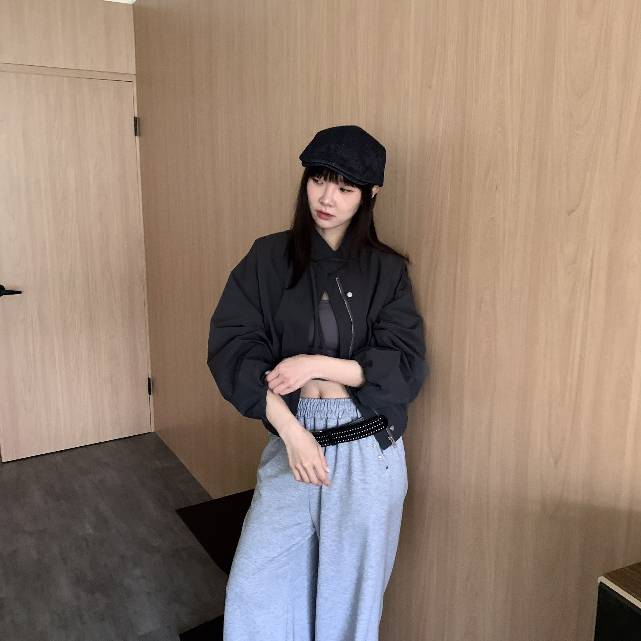 ISA_份量感酷帥! 立領壓摺設計拉鍊外套_64056