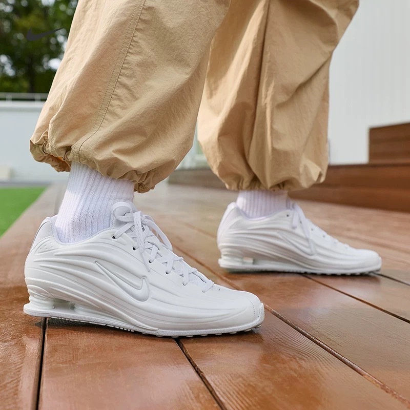 女鞋 NIKE W SHOX Z 白色 氣墊 緩震 復古 彈簧鞋 運動鞋【IR1222-100】