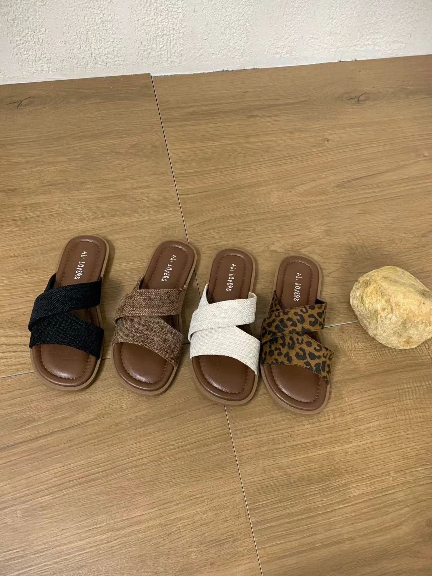 韓系經典交叉涼拖鞋