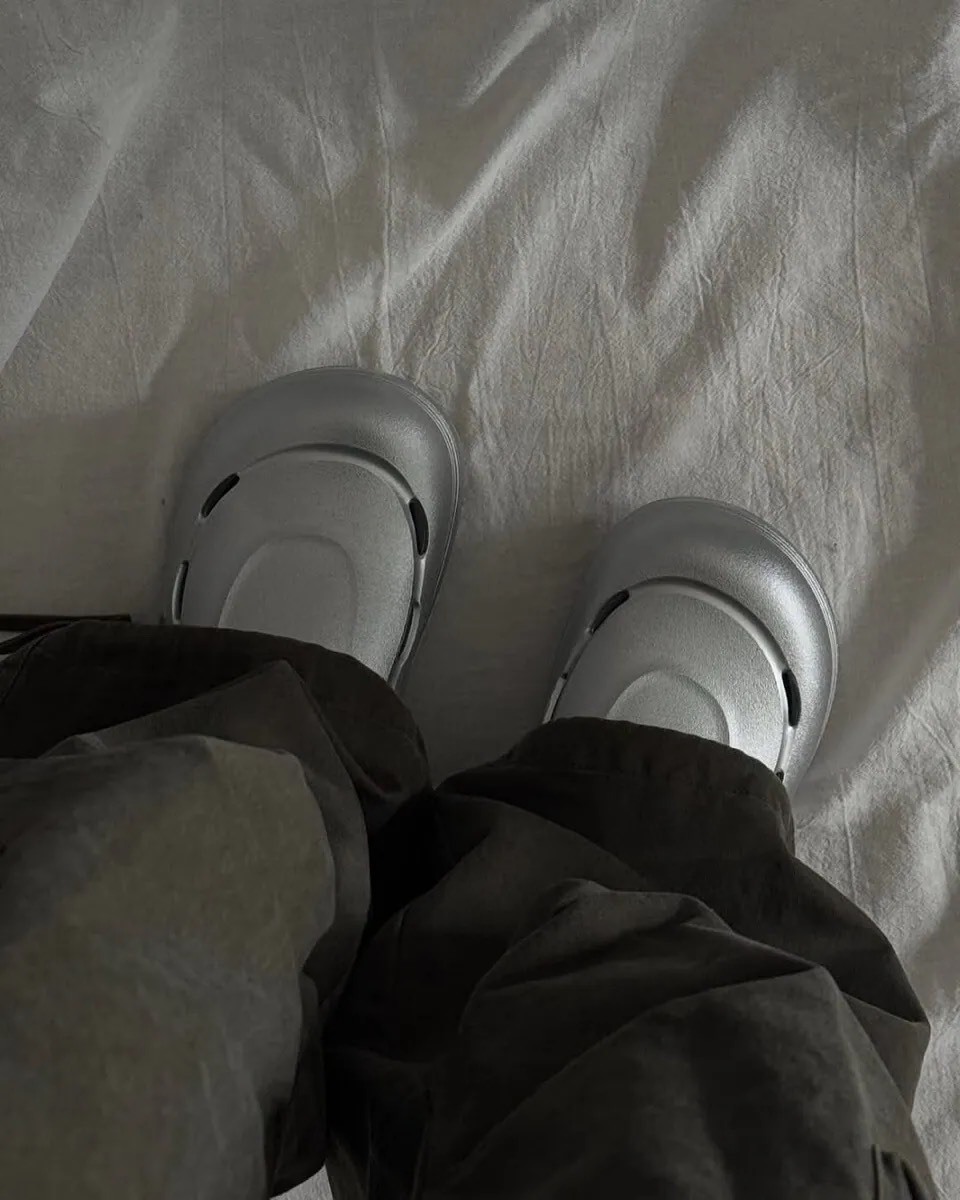 ADIDAS OZWAVE CLOG 防水 包頭拖鞋 銀色