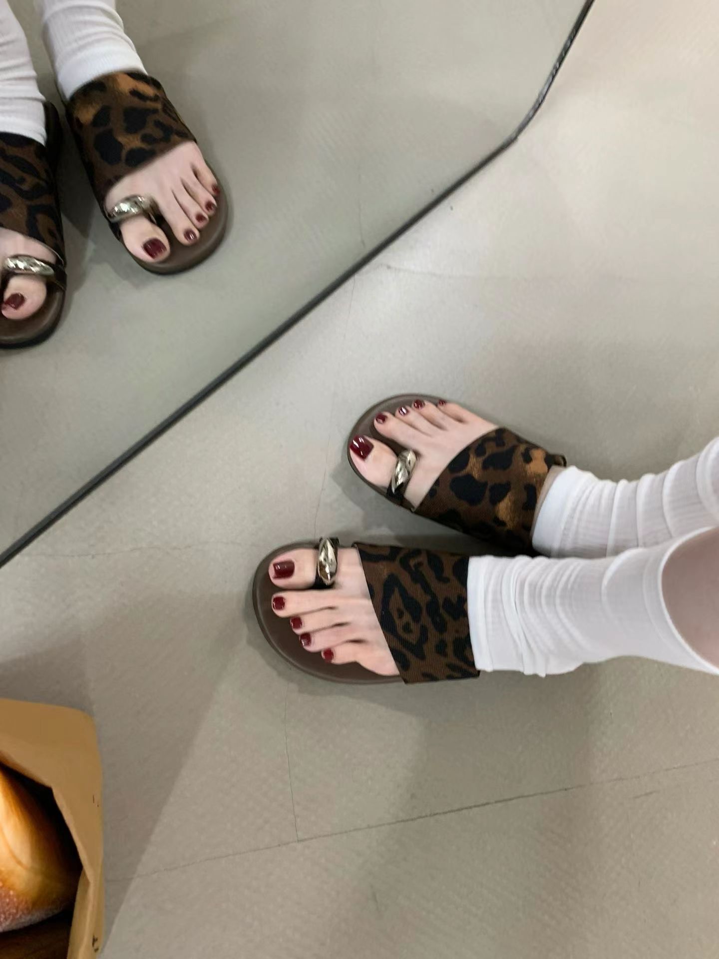summer金屬套趾軟底拖