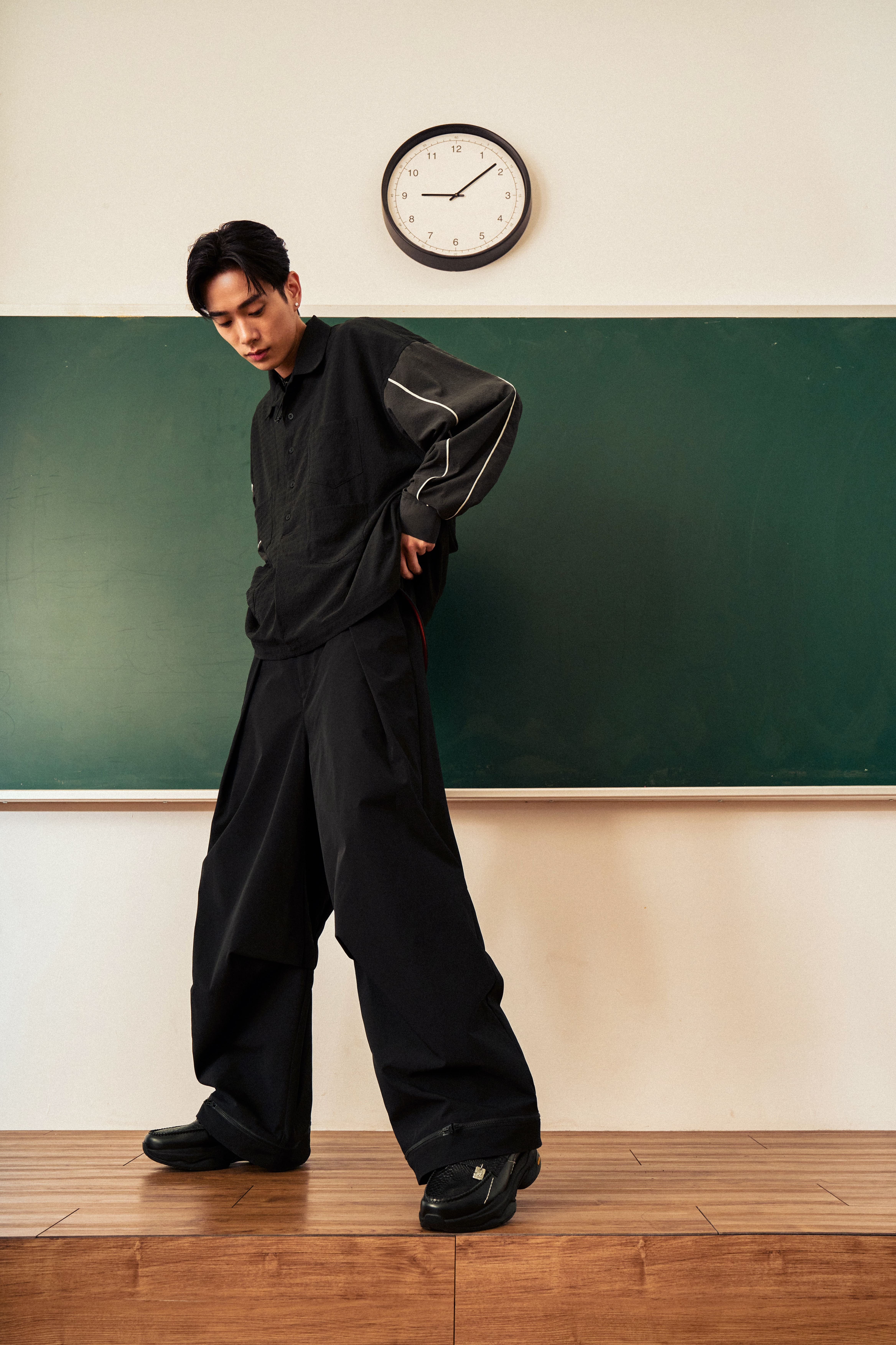 GOOPiMADE WX-P1 Zip-Extension Wide Trousers - Black