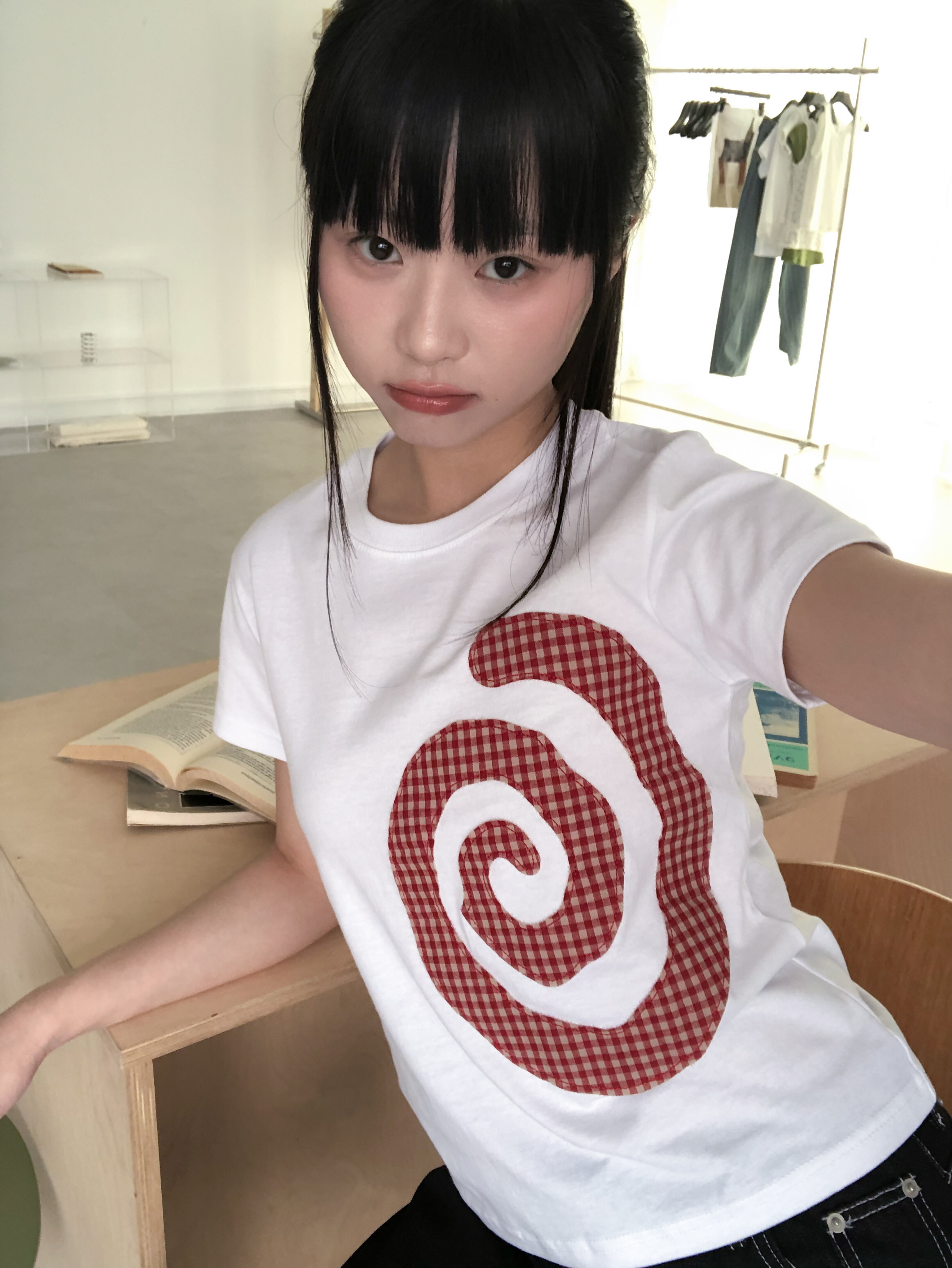 swirl crop t-shirt #上衣