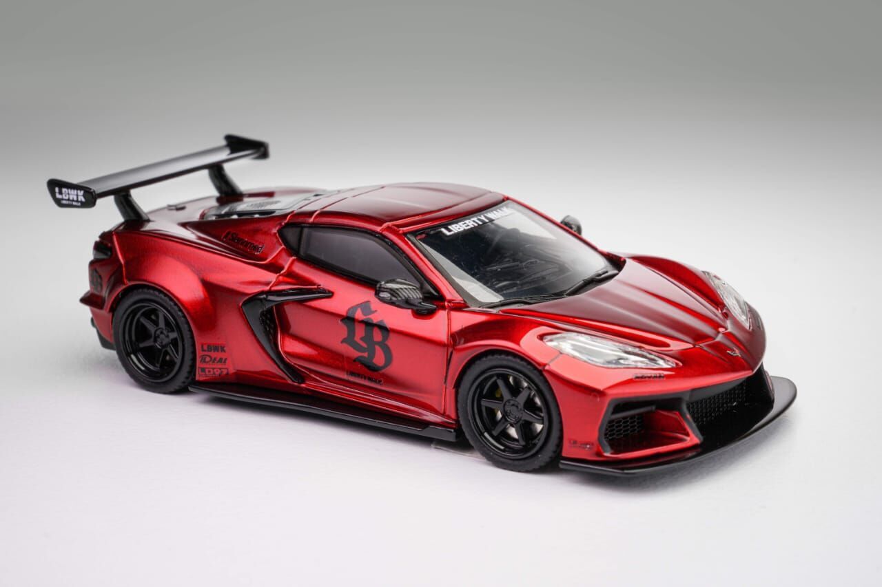 PO-$170 * FINE MODEL * 1:64 CORVETTE C8 ZR1 LB METALLIC RED