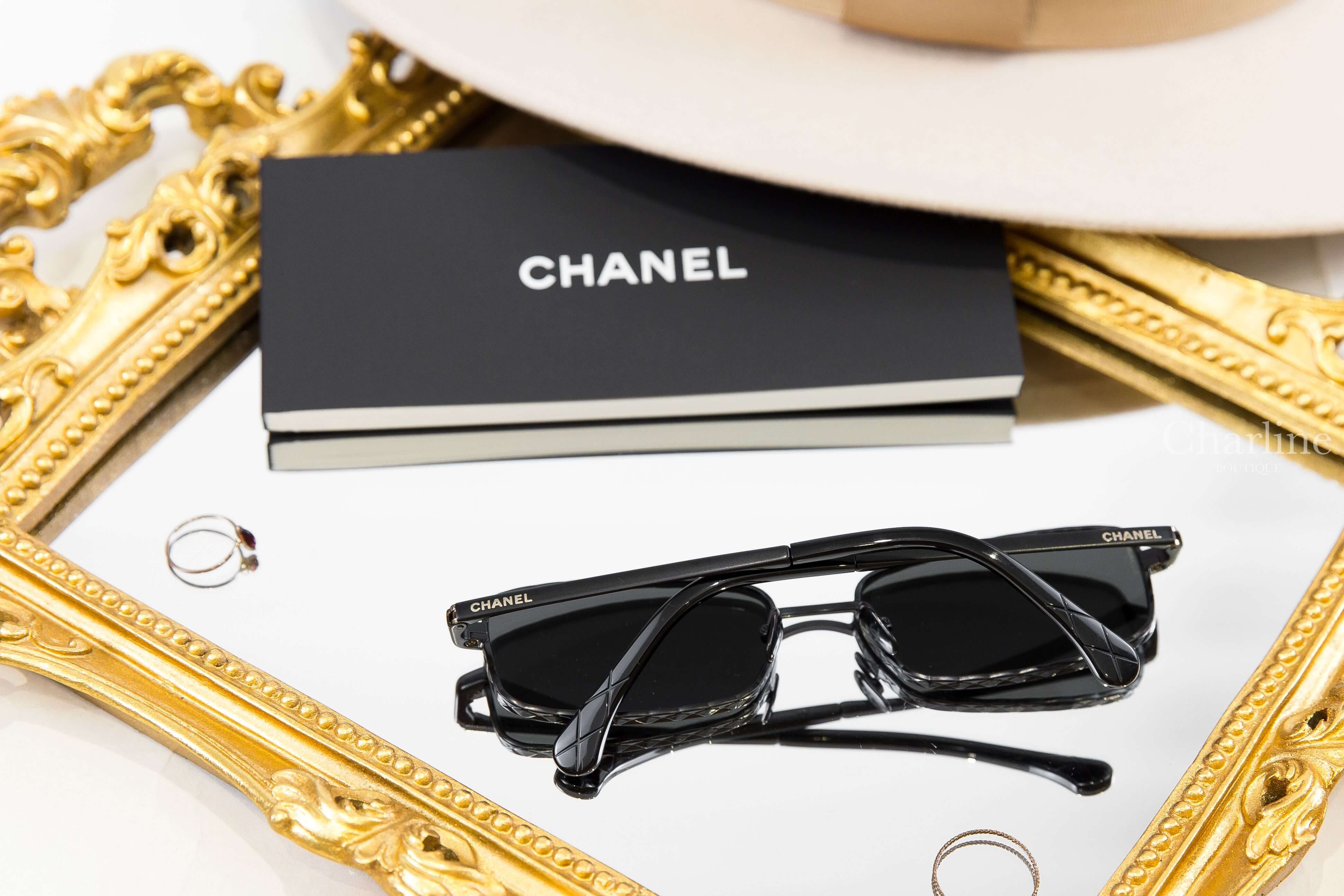 Chanel Rectangle Sunglasses 黑色長方形菱格紋方框黑色鏡片側邊金色字母太陽眼鏡-Charline Boutique 精品代購
