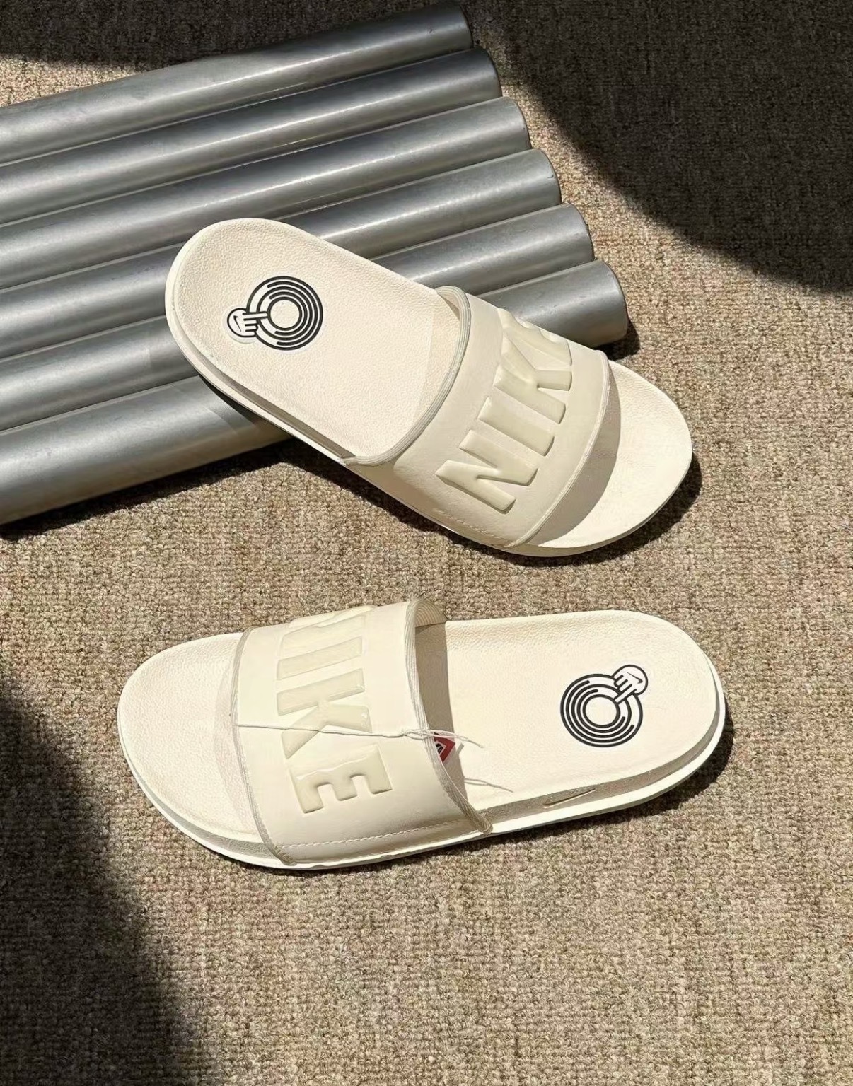 女鞋 NIKE W OFFCOURT SLIDE 白色 麵包拖鞋 休閒 運動 Q彈 軟底 拖鞋【BQ4632-111】