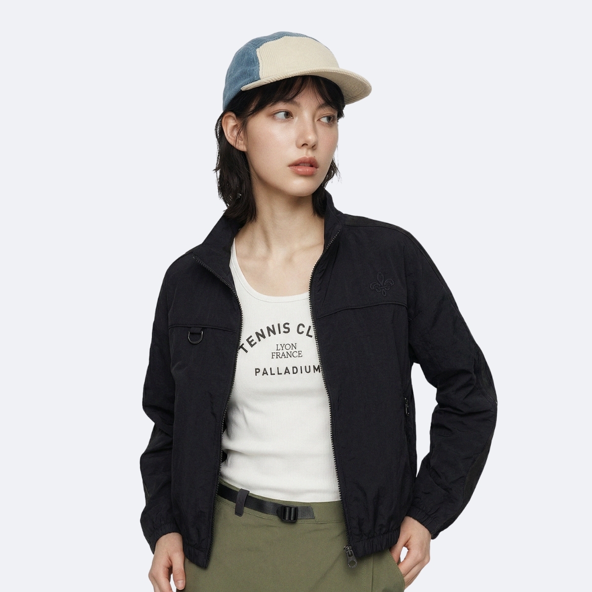 女裝鳶尾花LOGO寬鬆短版側面條紋立領外套