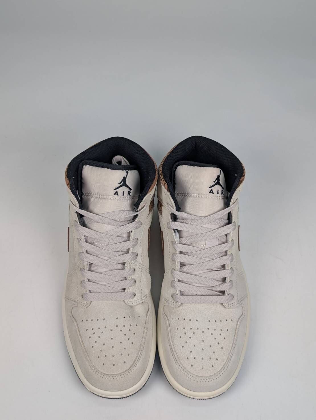 微瑕疵-左右明顯色差 DZ4129-102/8 Air Jordan 1 Mid SE "Brown Elephant" 棕色爆裂紋 男鞋