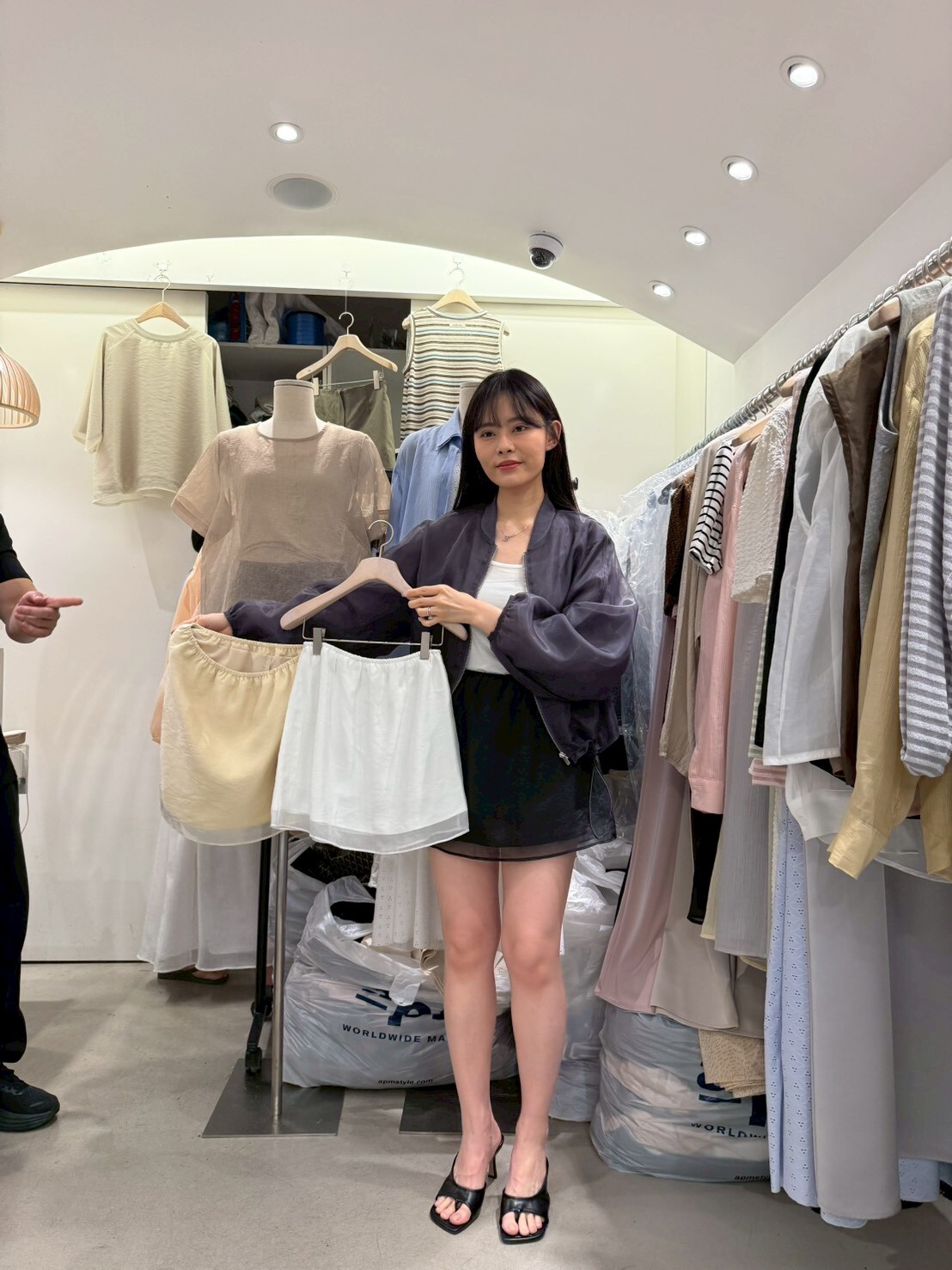 CB6215 全橡根假兩件薄紗短裙褲