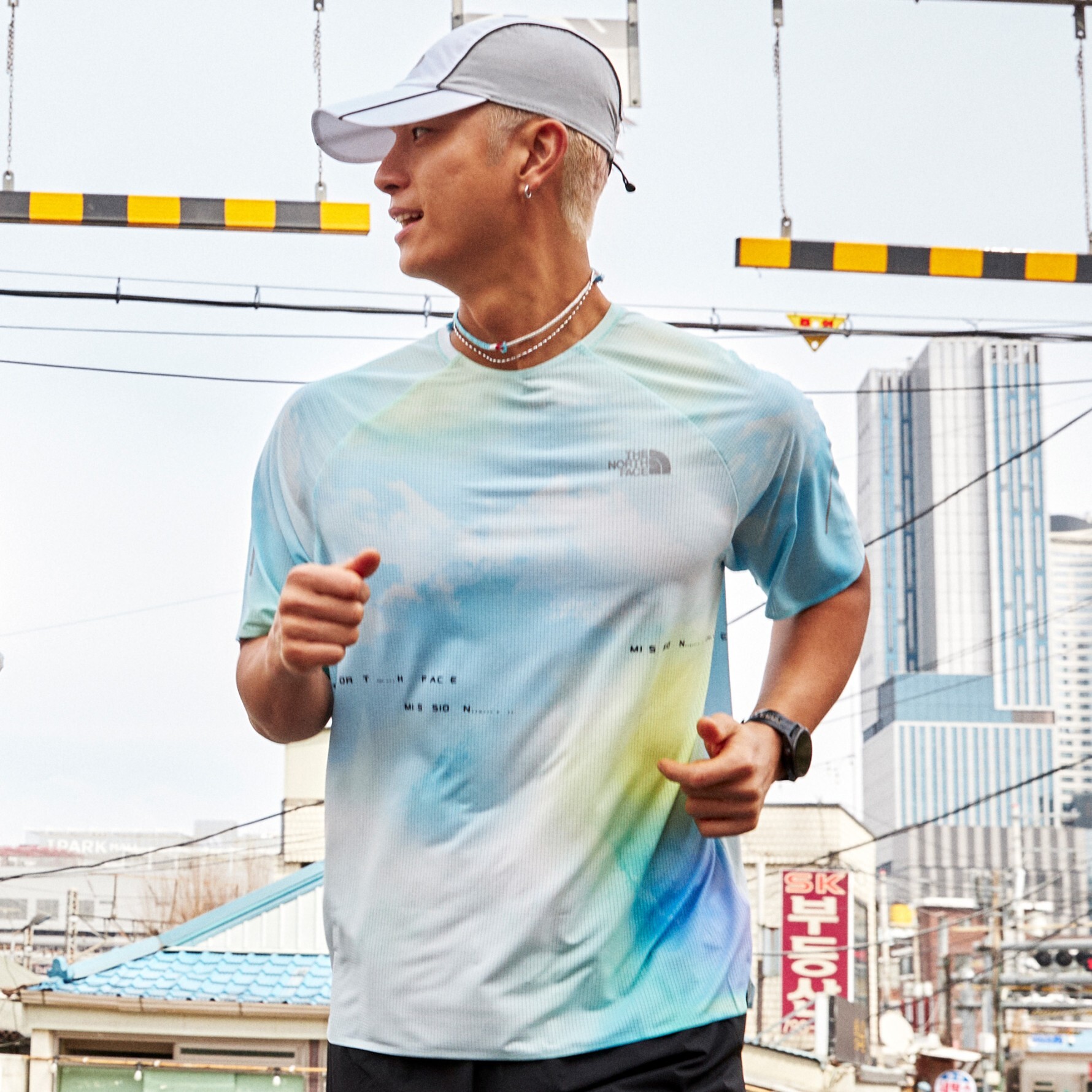 【代購】 THE NORTH FACE JET RUN PT 輕量機能速乾運動短袖 T 恤 NT7US16