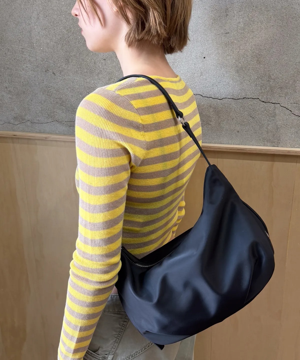 FIND KAPOOR PILLOW PUFFER BAG 30 NYLON