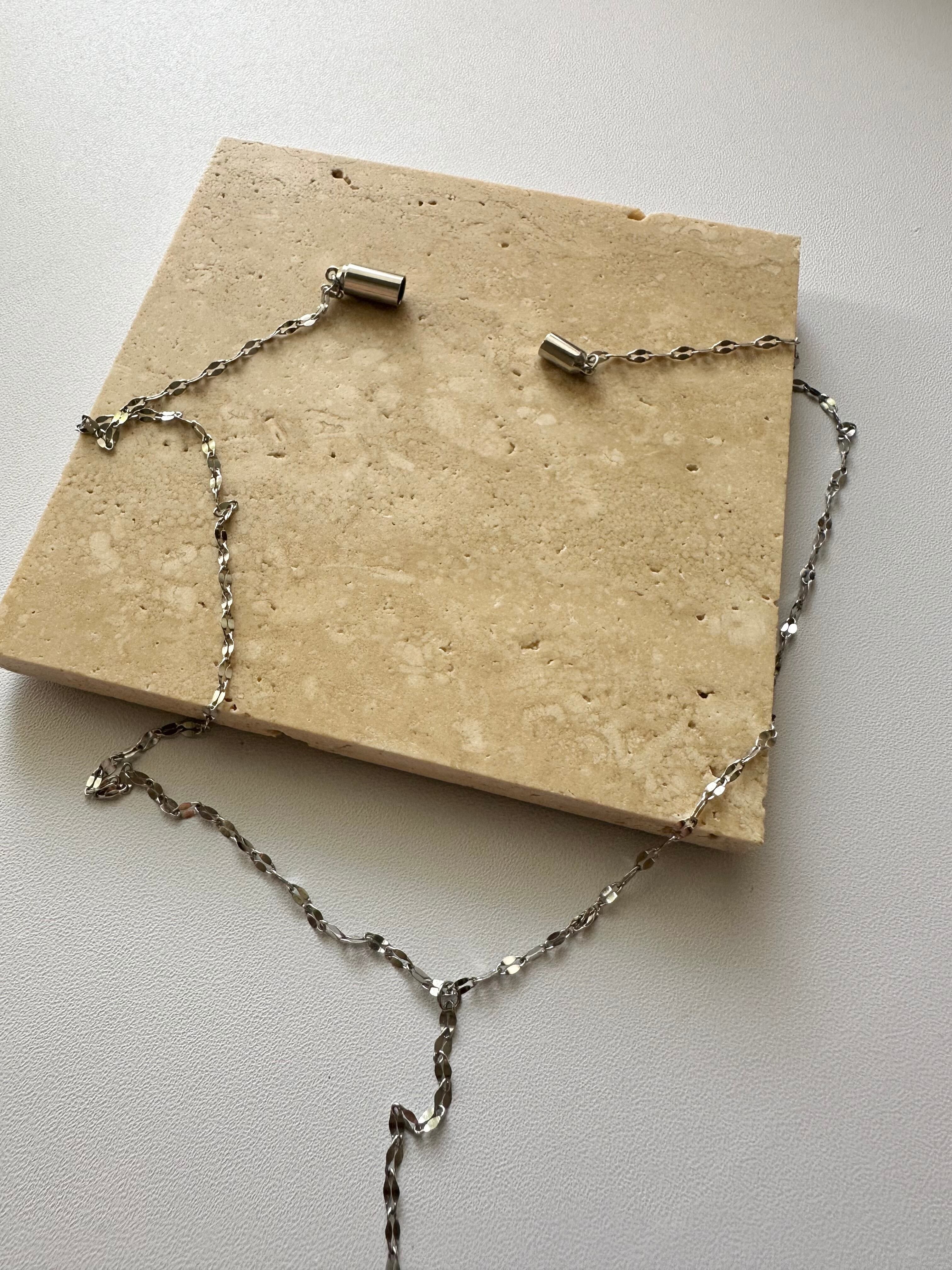 SS magnet hanging long necklace