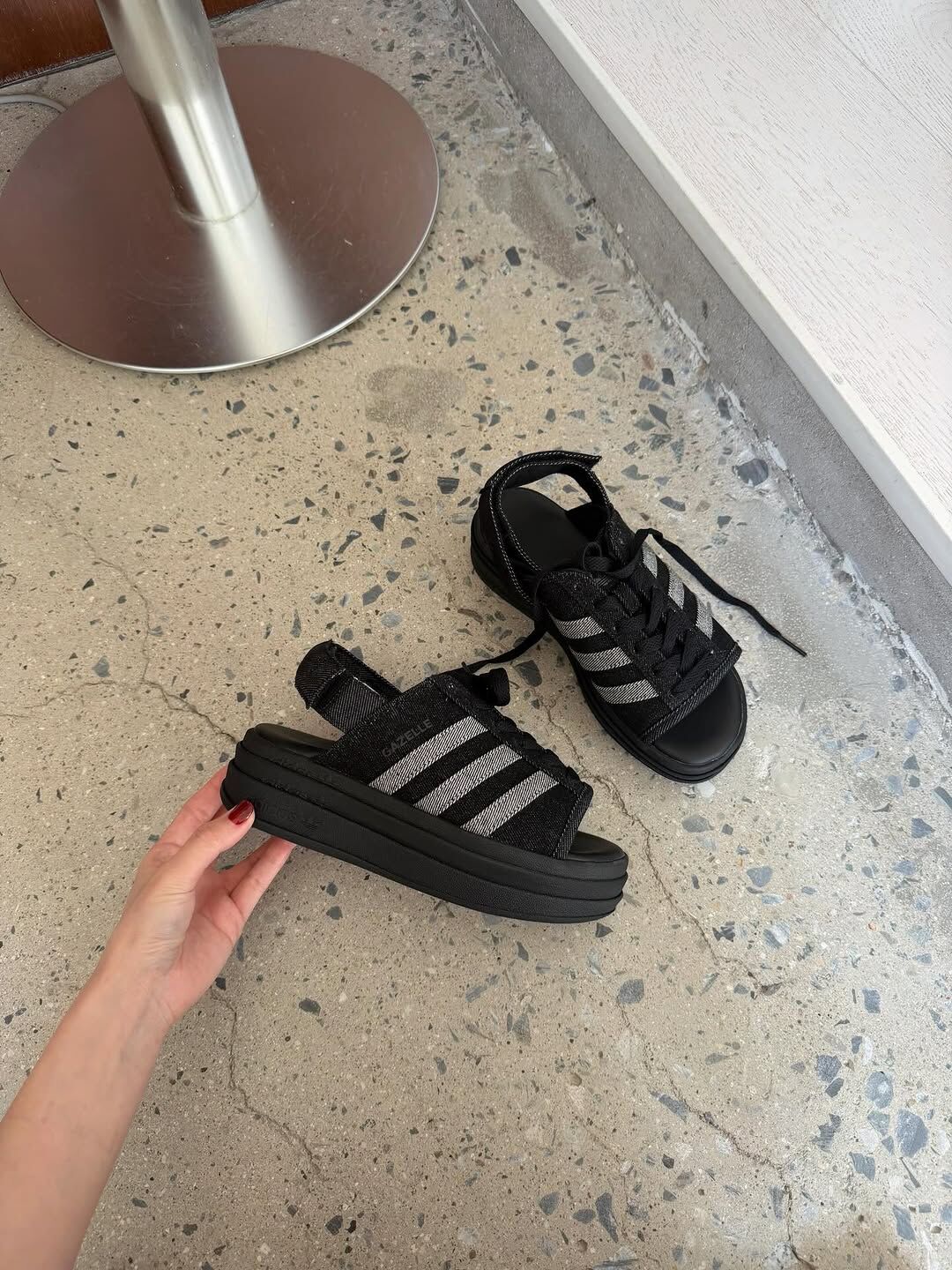 ADIDAS GAZELLE BOLD SANDALS 丹寧系列 黑灰 涼鞋 厚底 增高 解構 女鞋 KI0007 / 預購