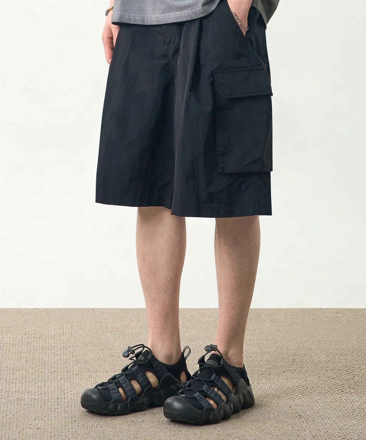 【OWN】Dimitri Black 短褲 防風 防潑水 工裝 口袋 休閒 夏季 男女同款 黑色