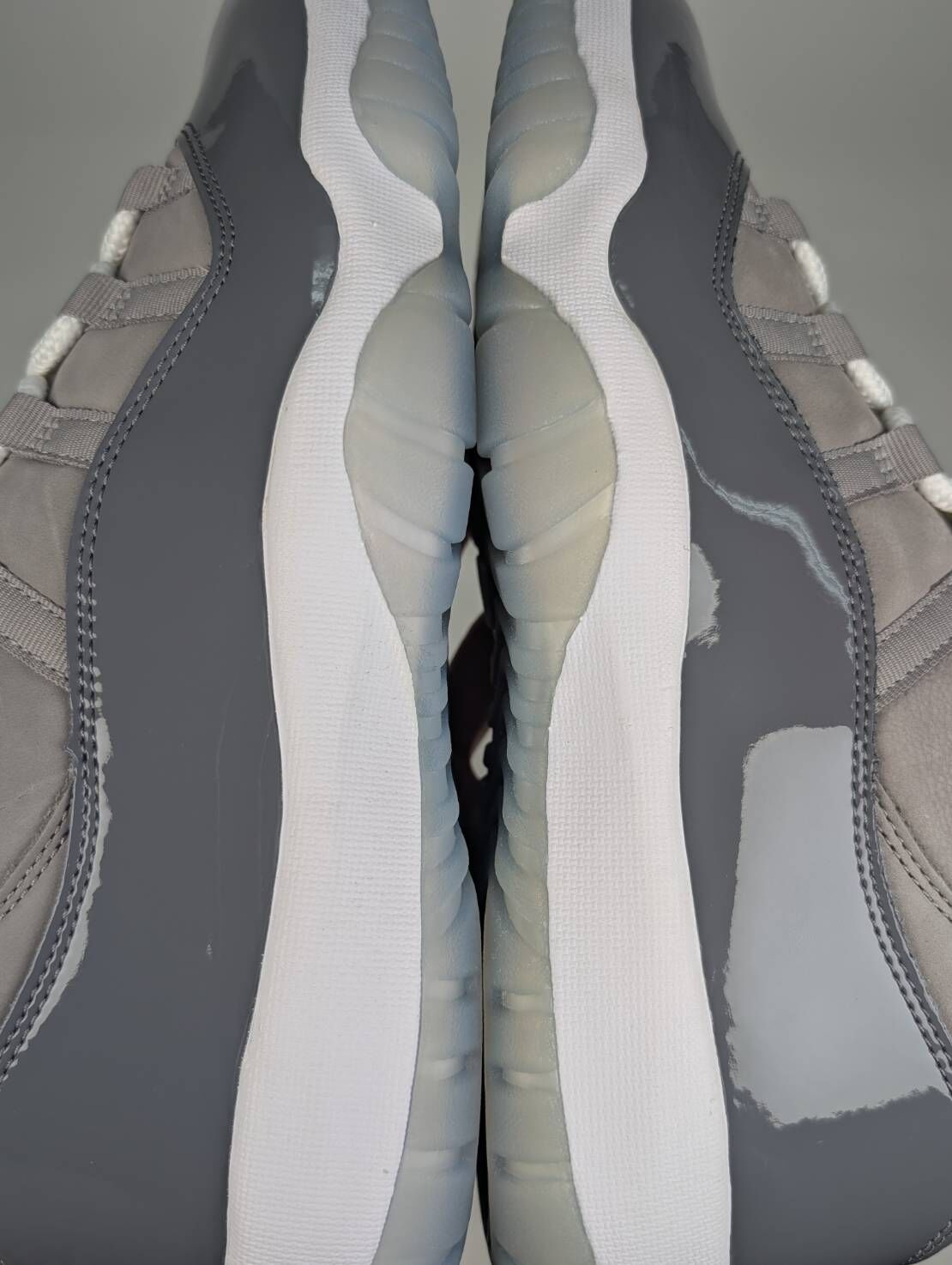 微瑕疵-左腳大底發黃 CT8012-005/11 Air Jordan 11 " Cool Grey " 復刻版 2021版 酷灰 灰白