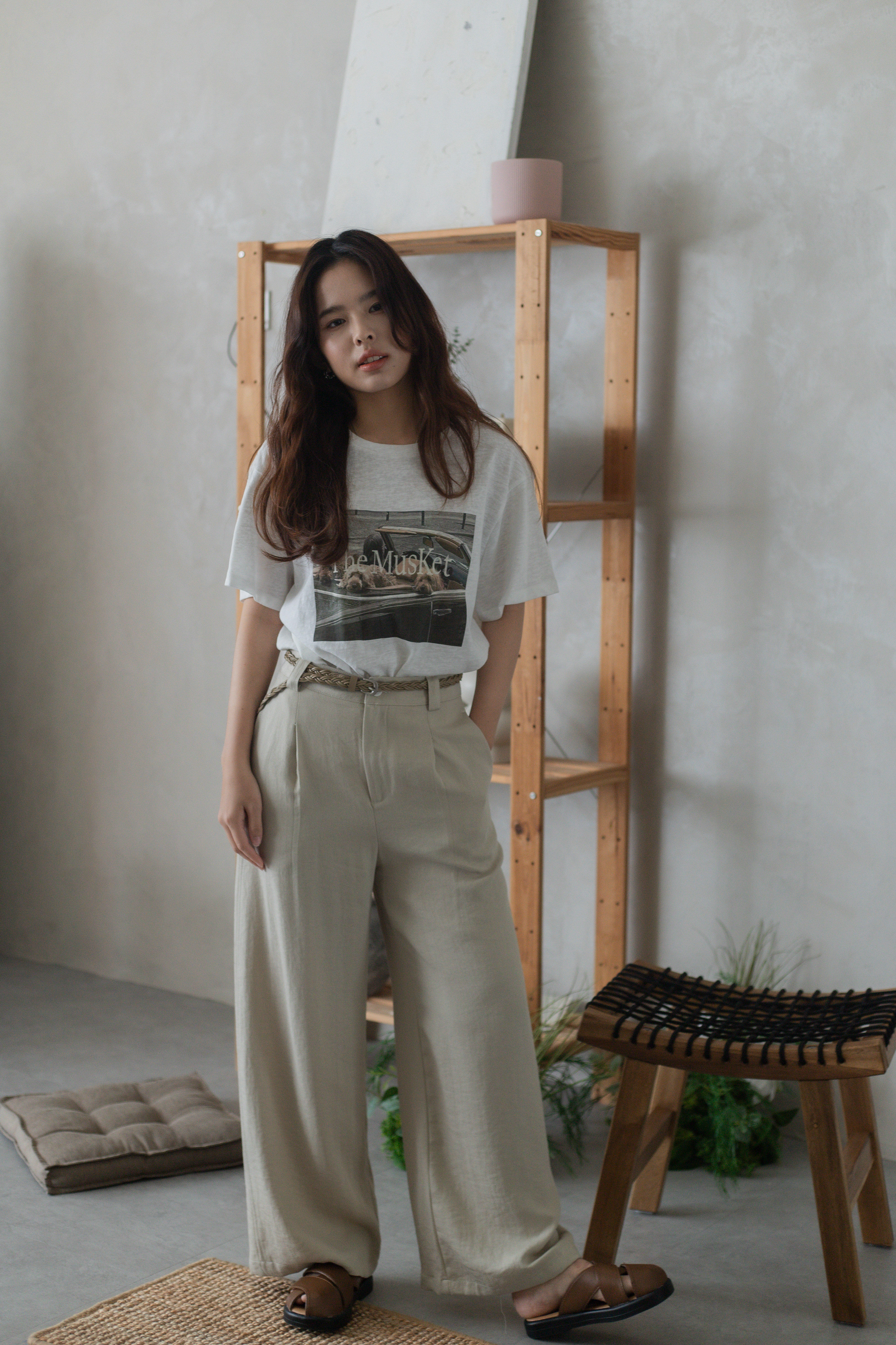 The Musket Relaxed Tee White- 2727TSWHI