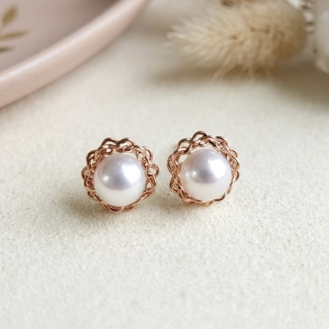 18K金手工扭紋Akoya珍珠耳釘 (5.5-6mm)