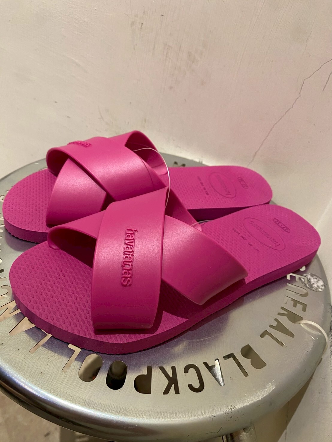 Havaianas 哈瓦仕 拖鞋 涼鞋 復古 交叉鞋帶 桃紅 Aqua Metallic 4148806-4622W
