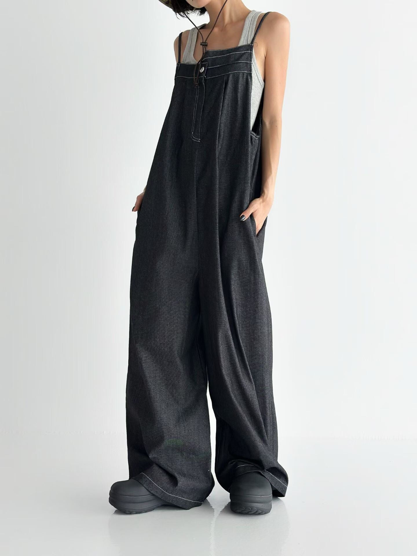 JUMPSUIT