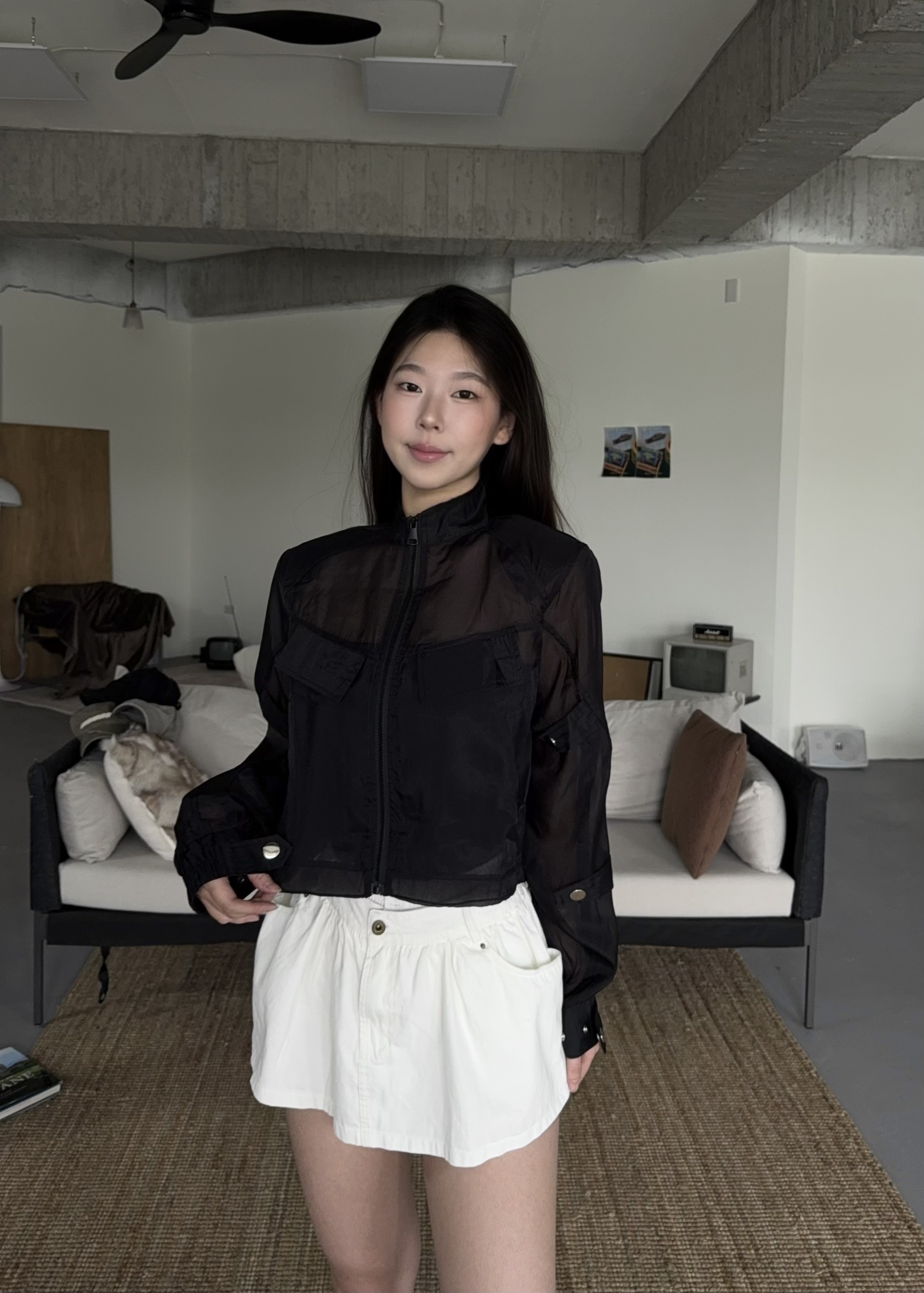 立領透膚感防曬外套