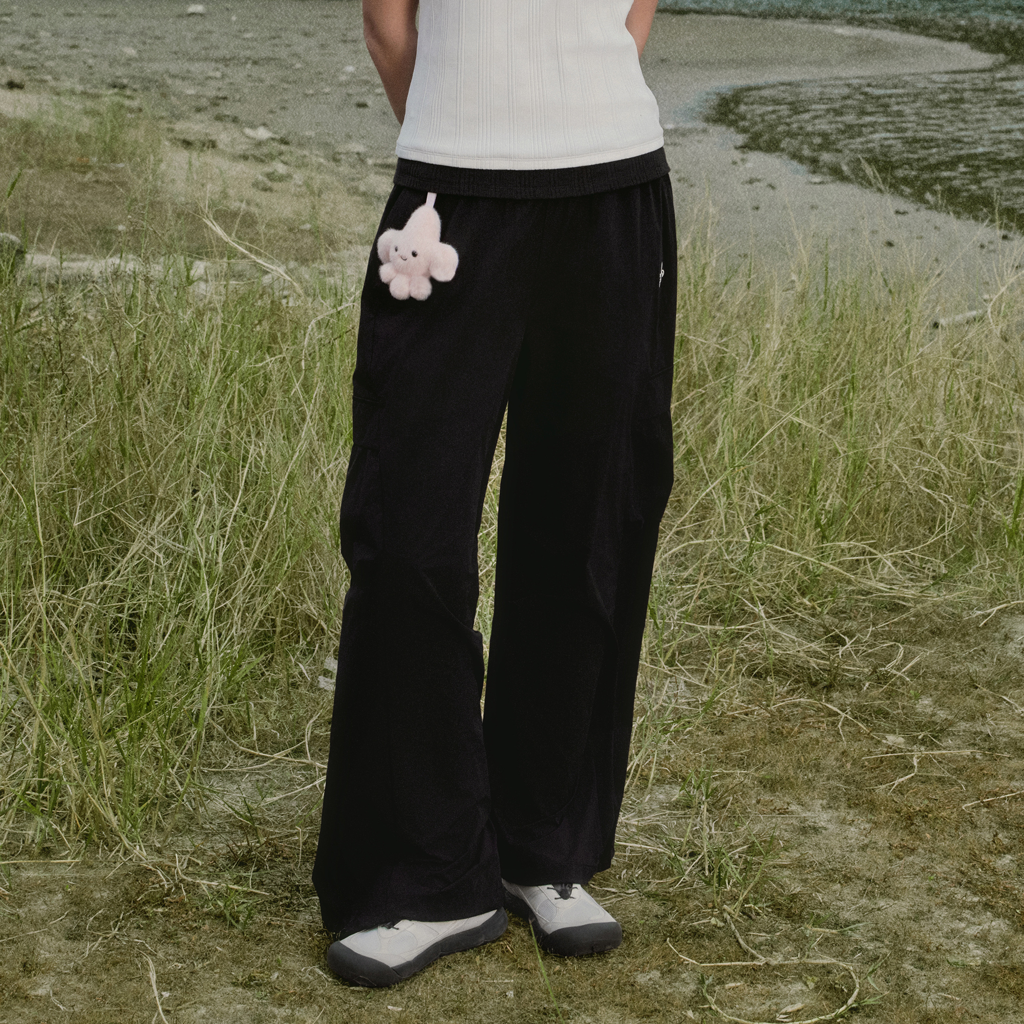 女裝鳶尾花寬鬆工裝長褲