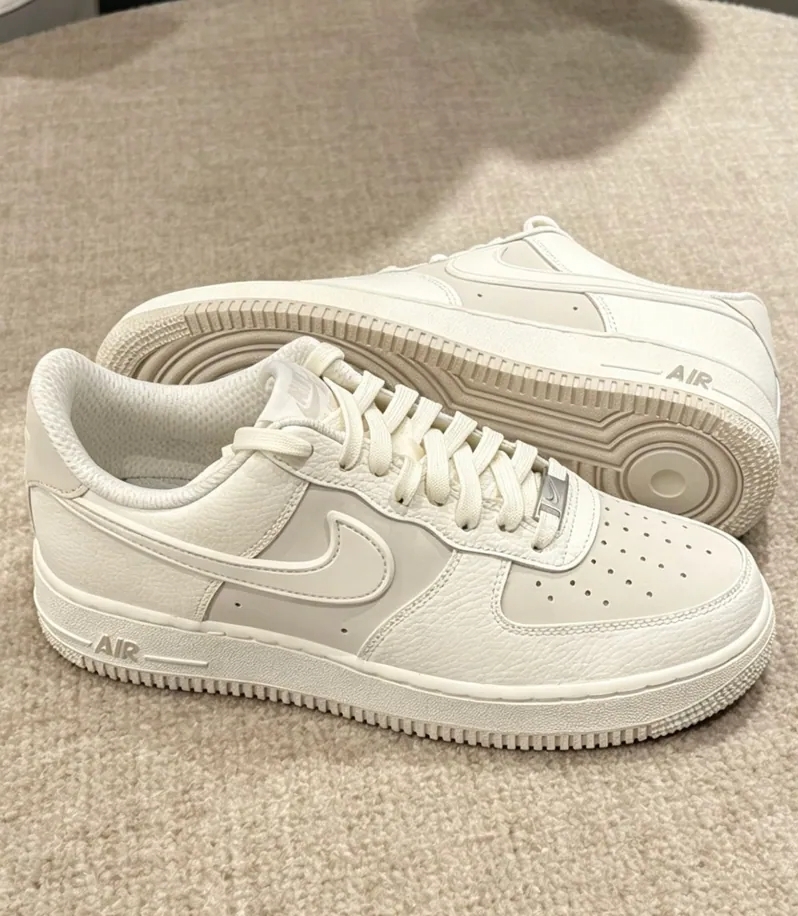<男生專屬-質感配色> NIKE Air Force 1 AF1 米白灰白 限定色 立體勾 拼接 荔枝皮 小AMBUSH IR1475133