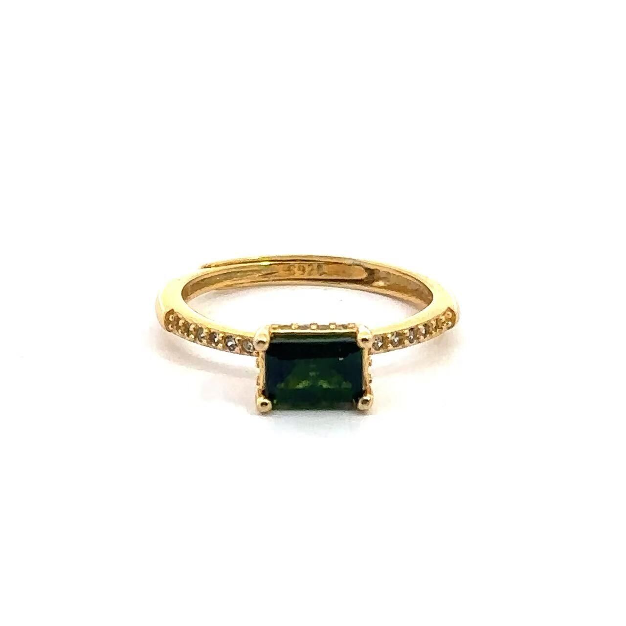แหวนเงินแท้ S925 ประดับพลอยไดออปไซด์ (Diopside) M16