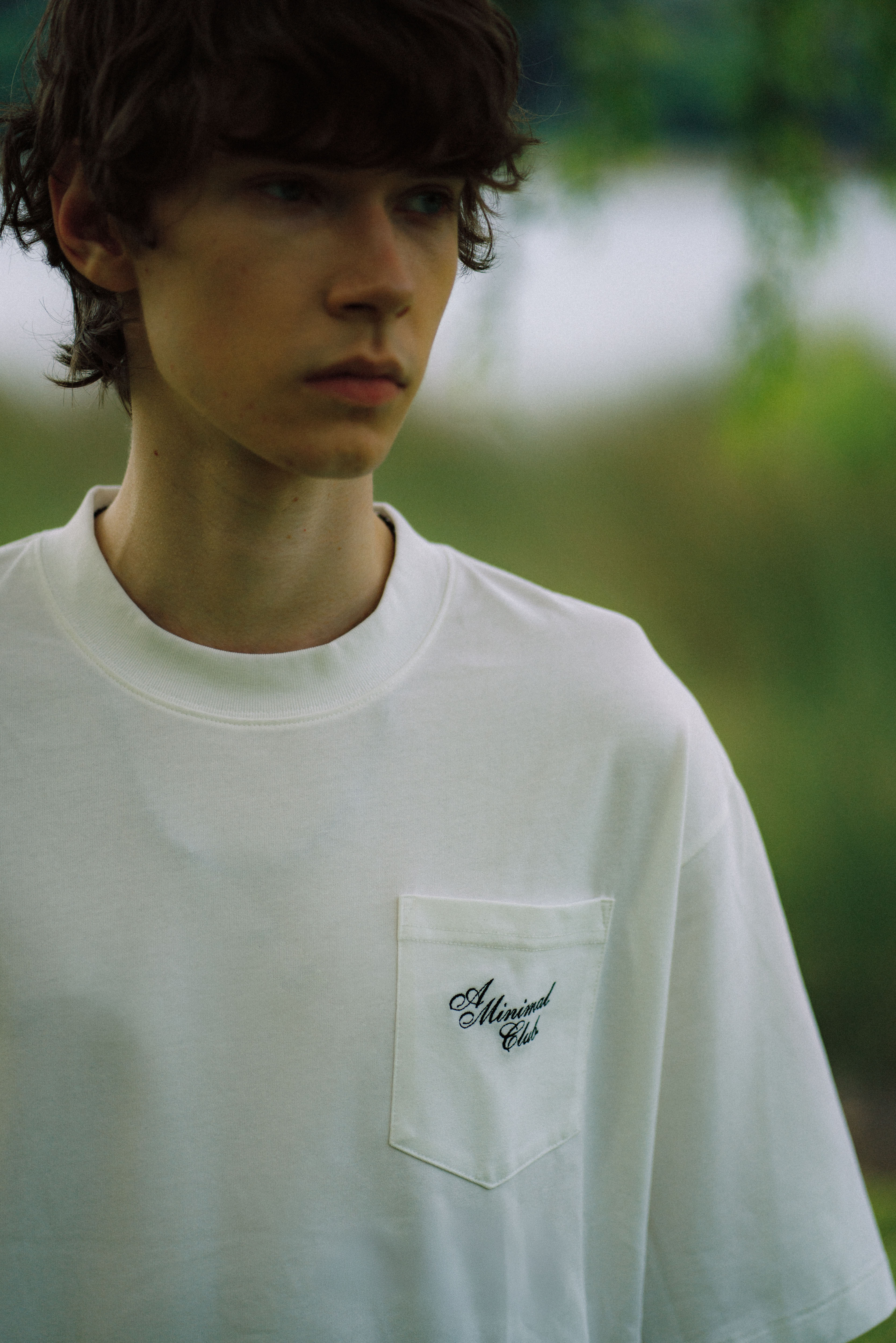 A MINIMAL CLUB LOGO TEE WHITE AM64TE07WT