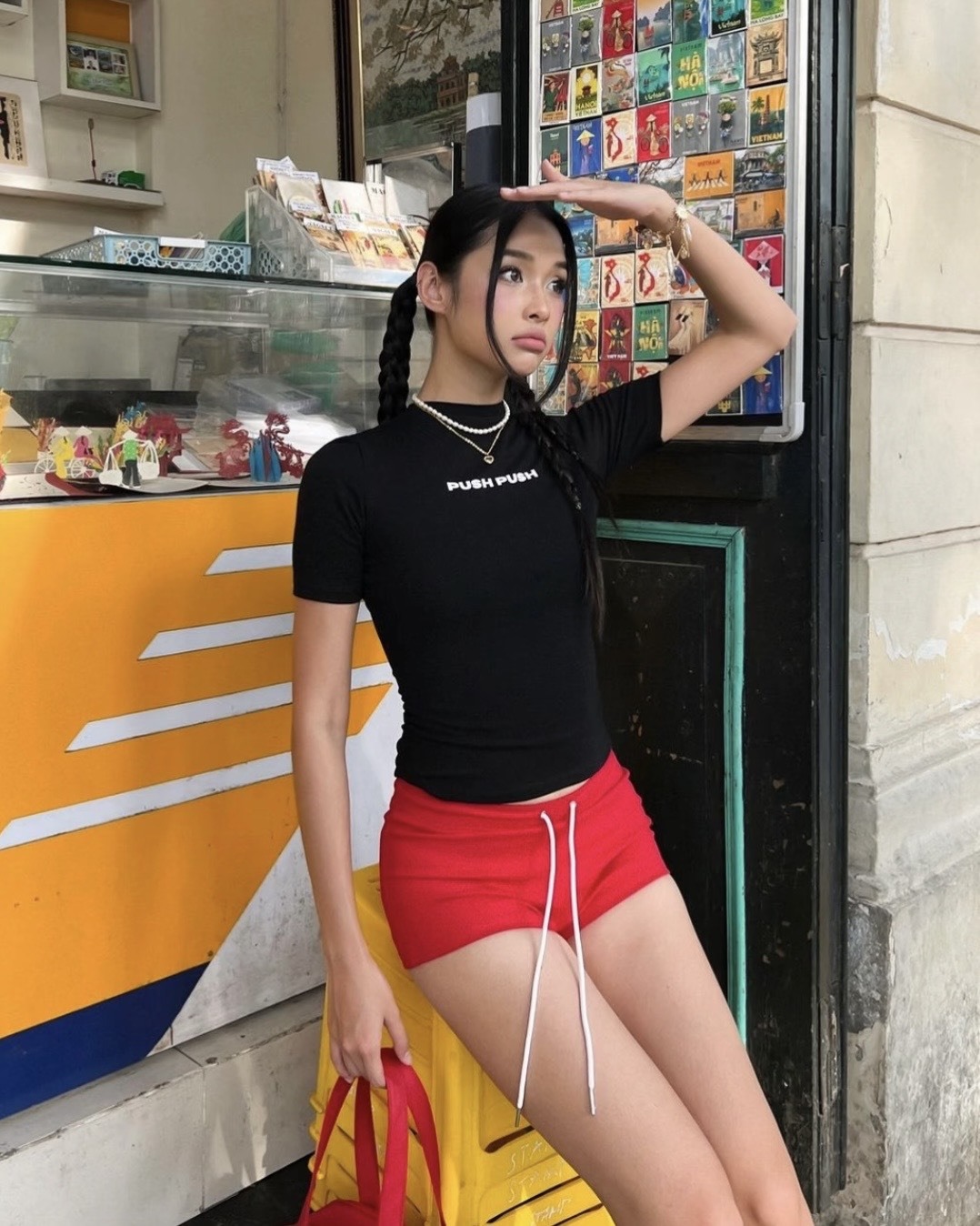 <大辣>Push Push Celestial T-shirt 修身 短袖 三色