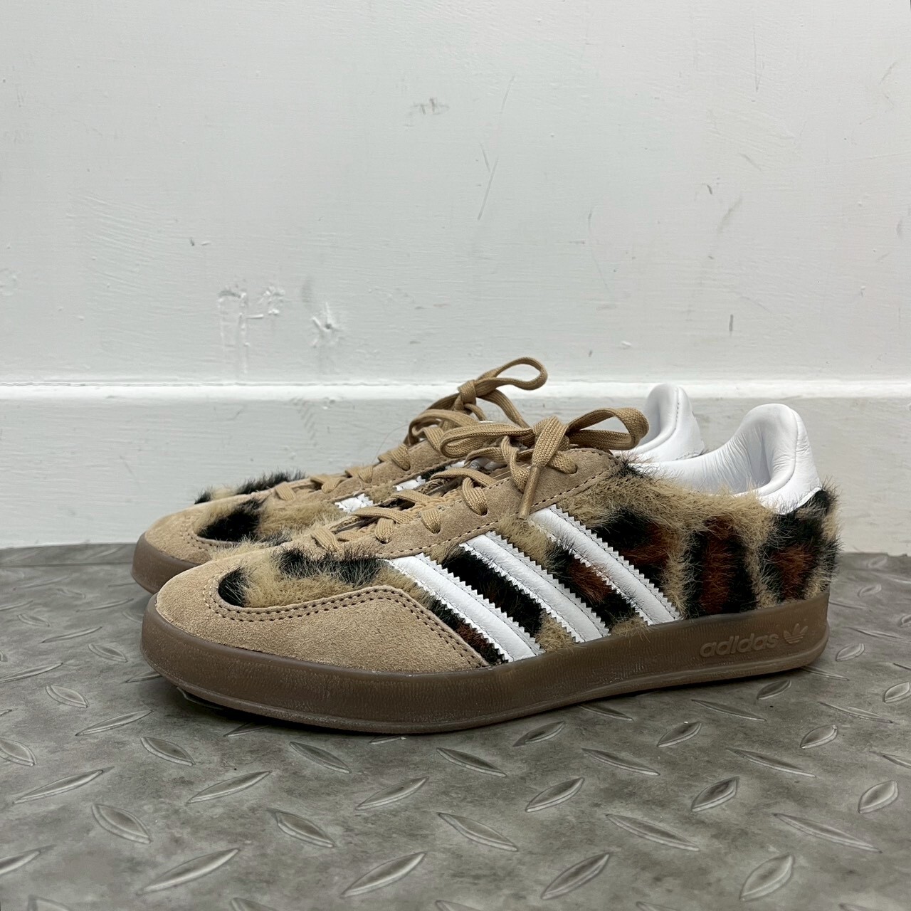 Atmos Pink x adidas Originals Gazelle Indoor "Leopard" SIZE 24.5CM